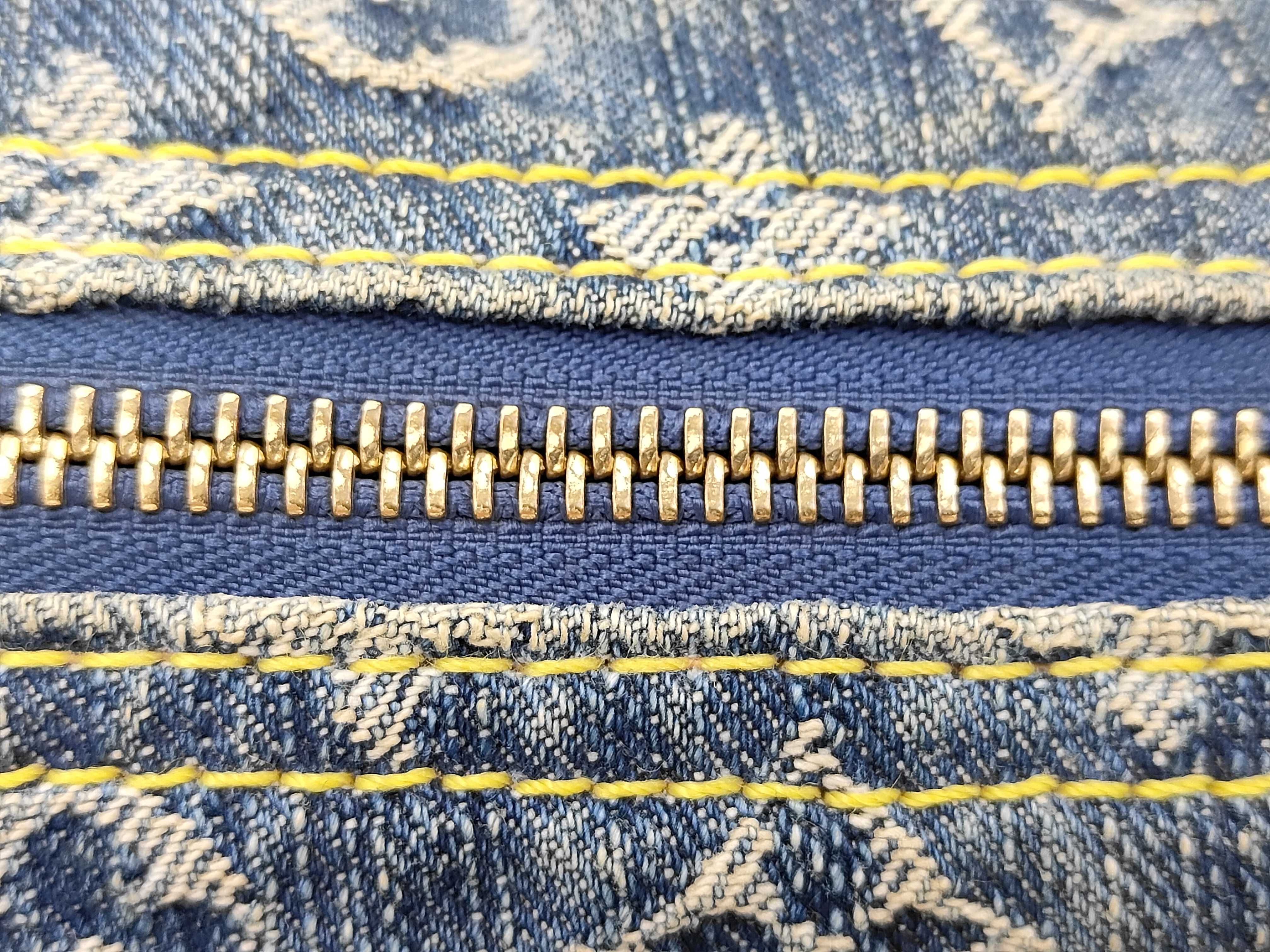Monogram Denim Baggy PM M95049 SD1025 Handbag — view 6