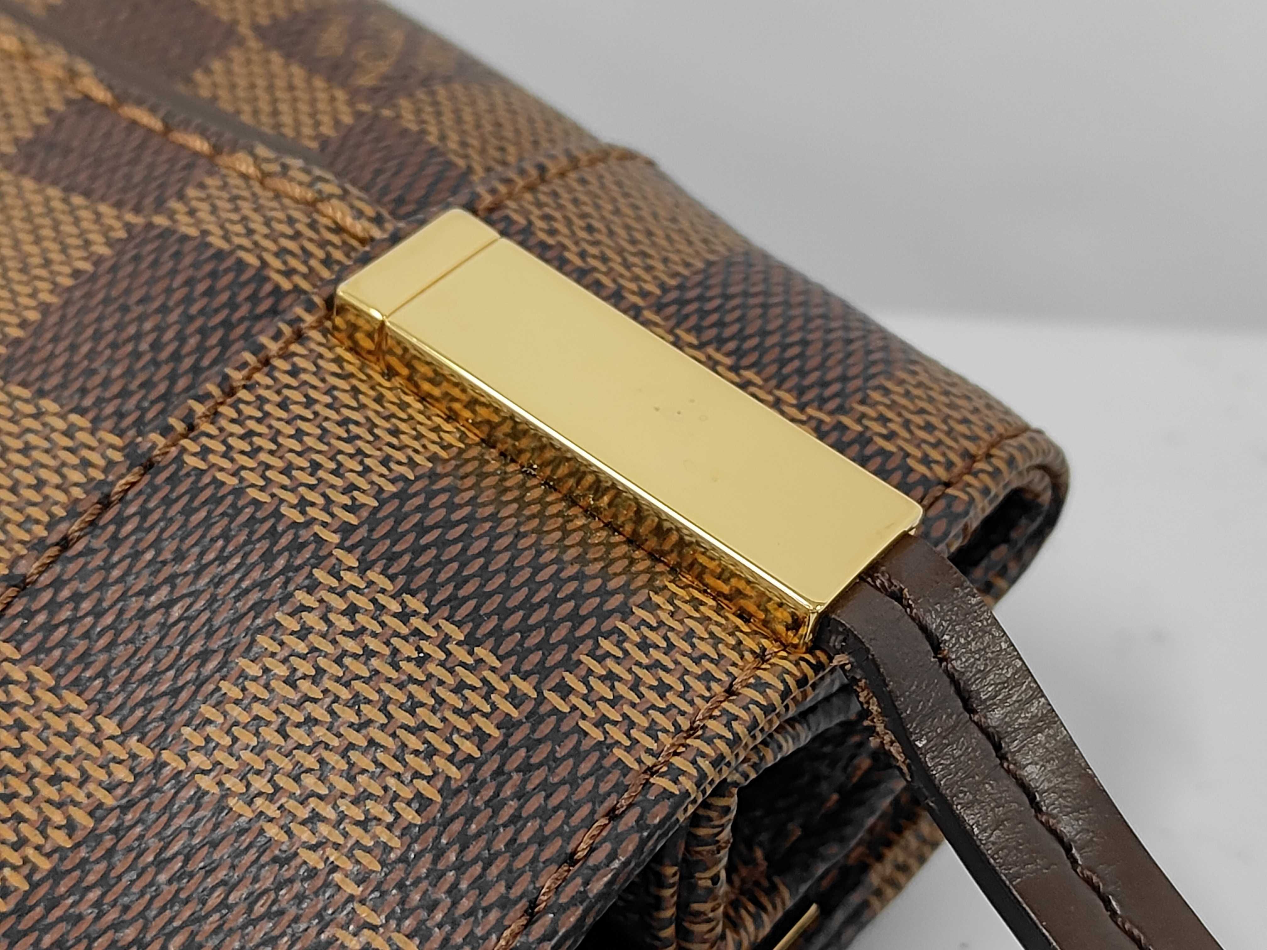 Marylebone Shoulder Bag — view 5