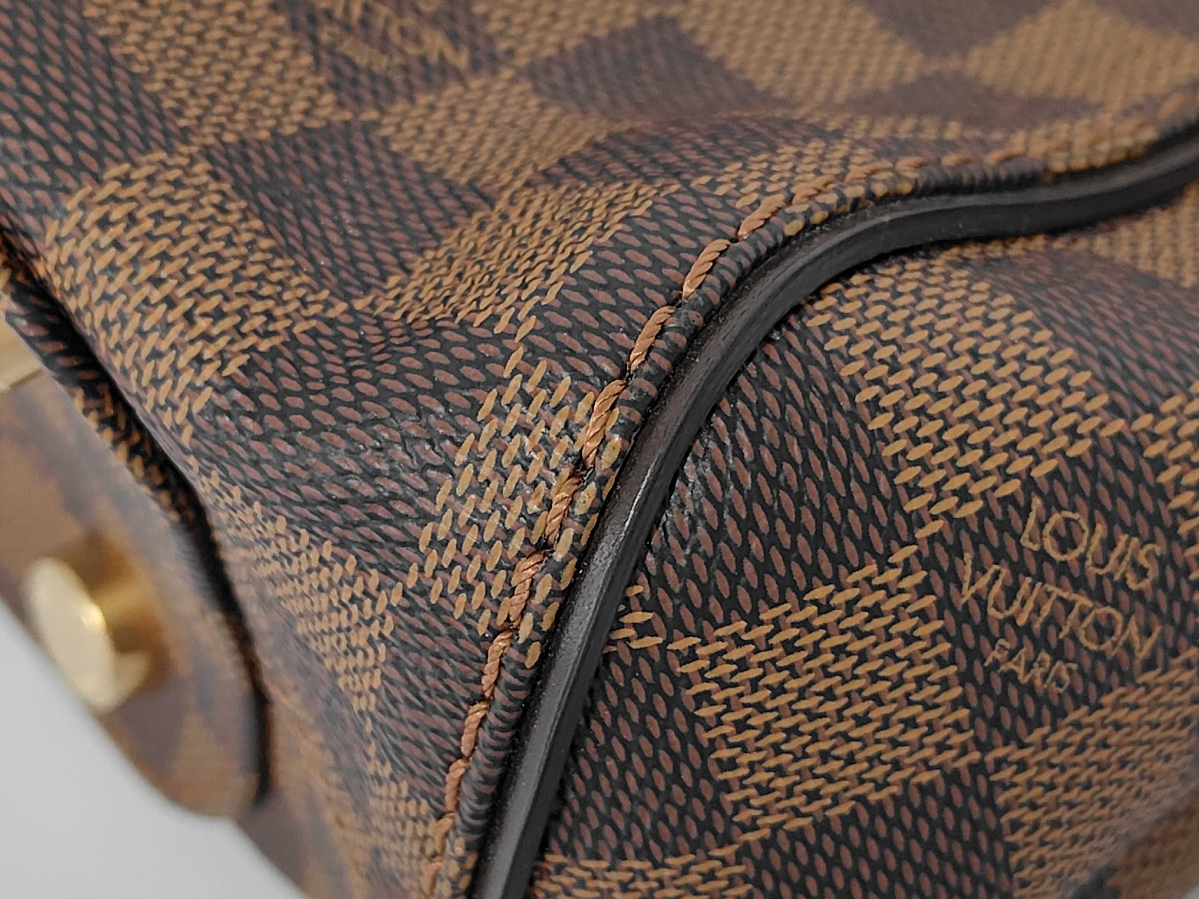 Marylebone Shoulder Bag — view 6