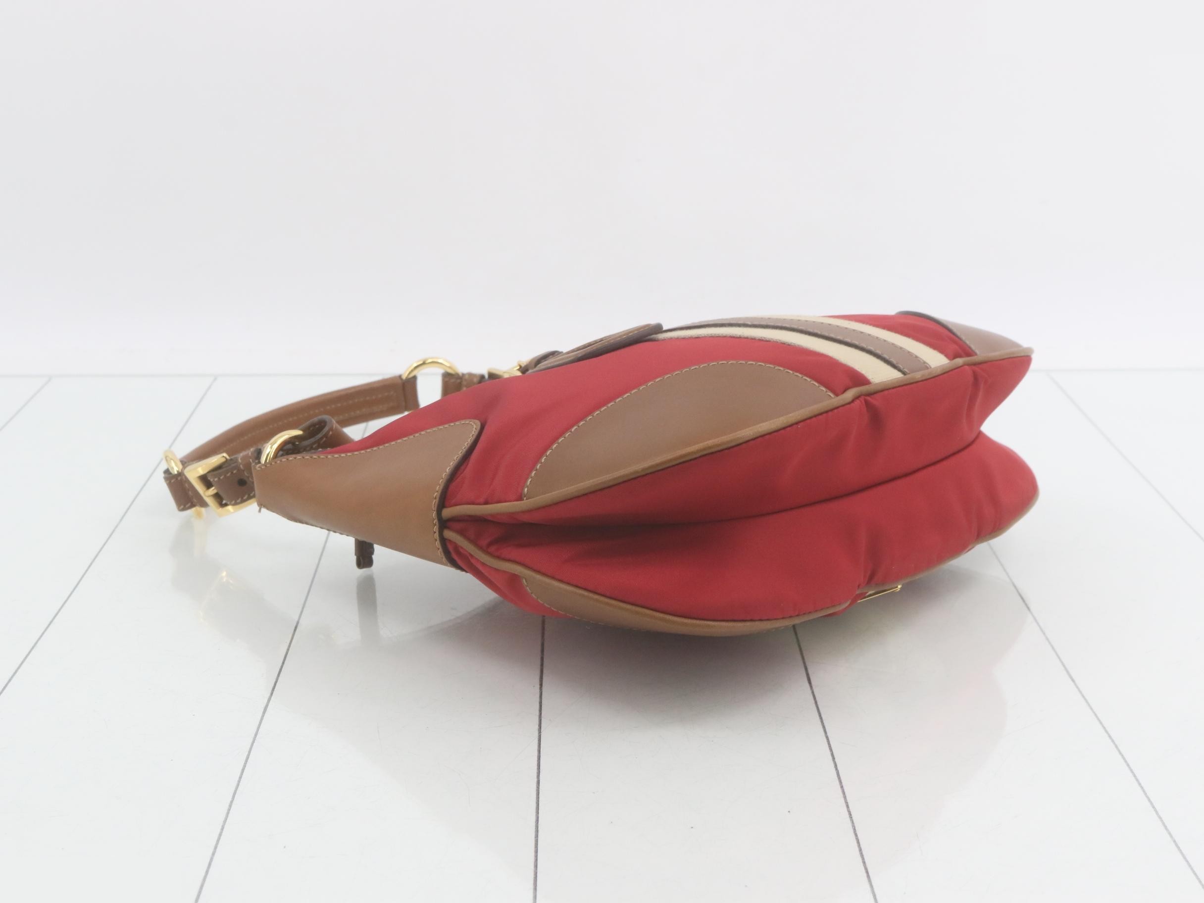 bags and handbags — view 5