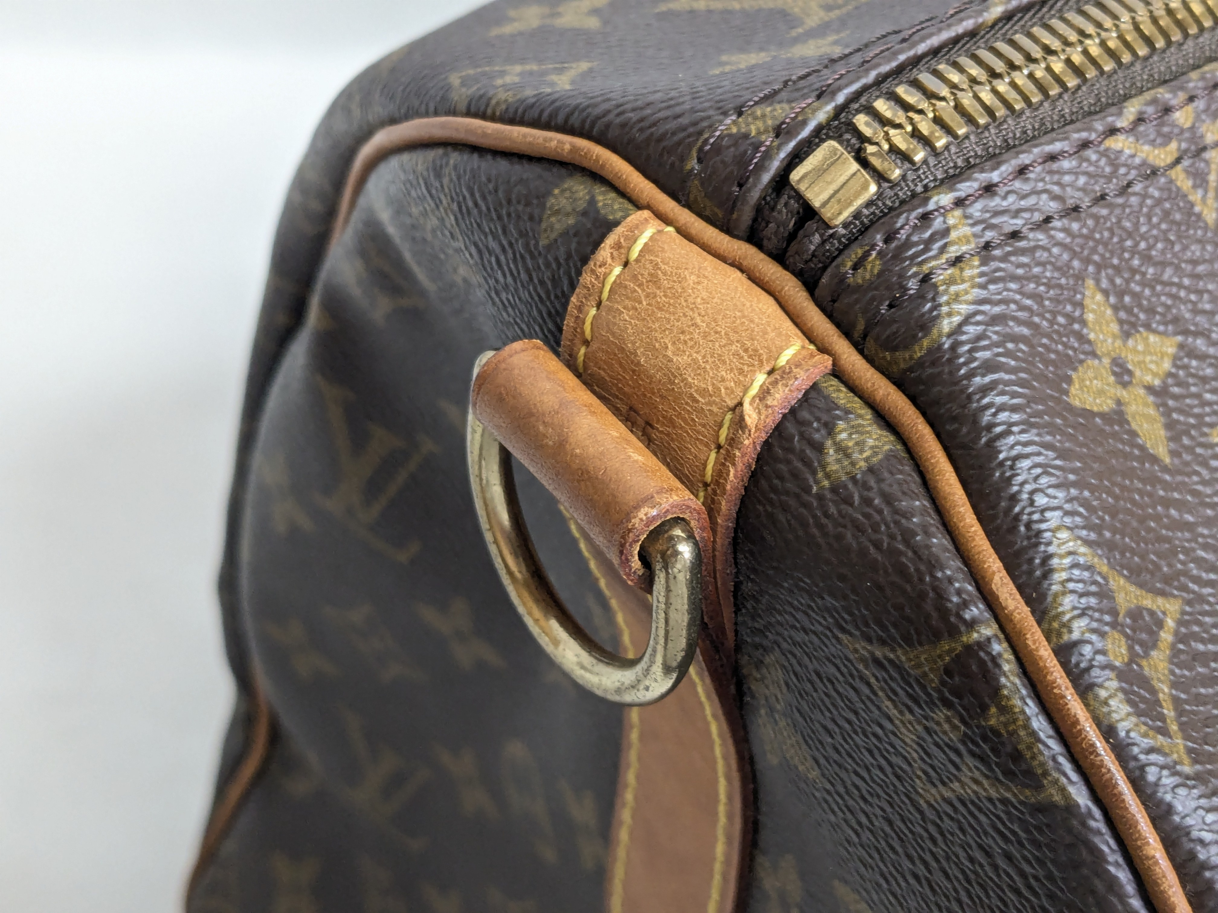 LV Monogram Keepall Bandoulière 55 Boston Bag — view 6