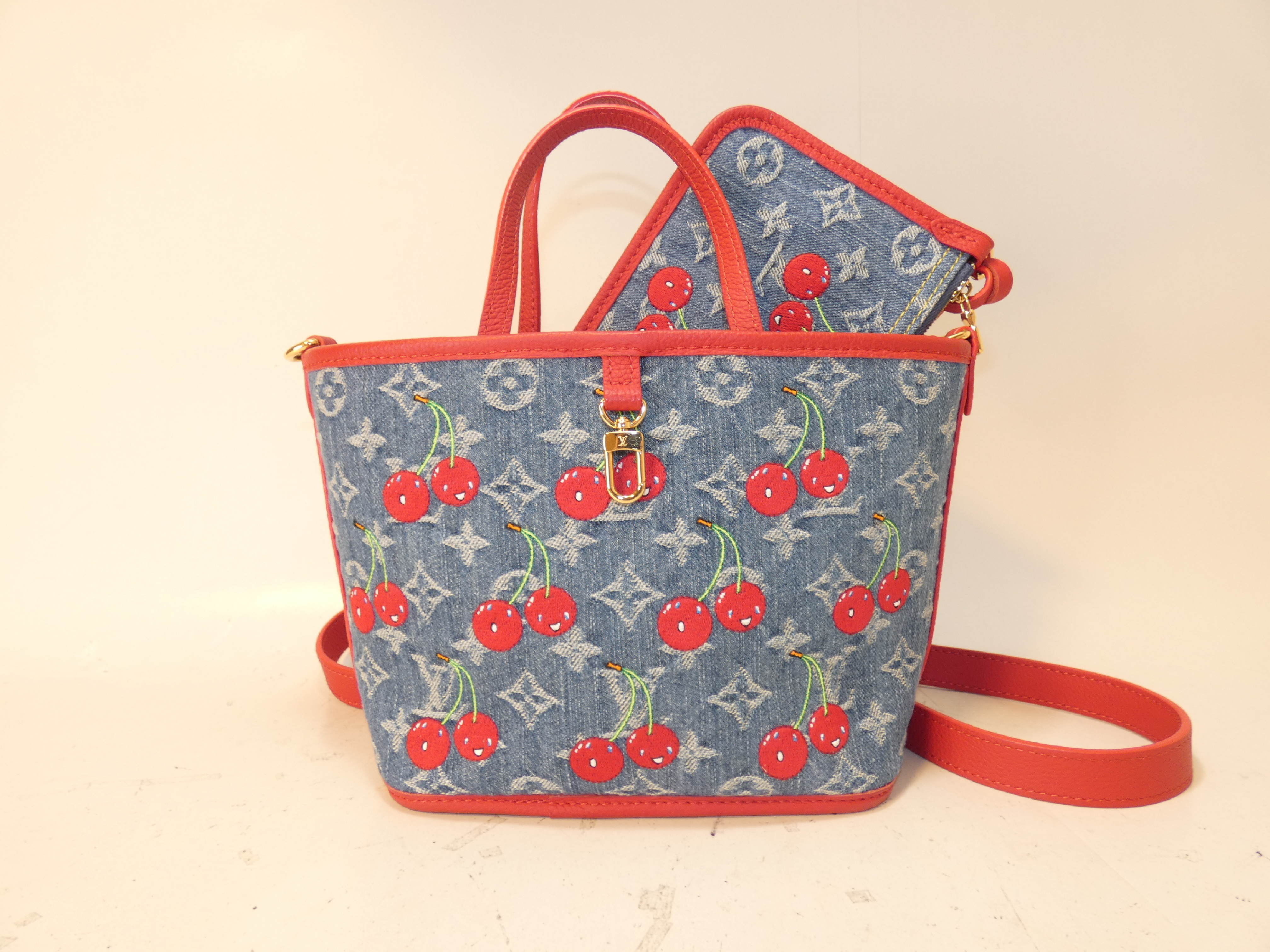 2-way Cherry Neverfull Cherry Denim Inside Out BB Takashi Murakami Hand Pouch Shoulder Bag — view 2