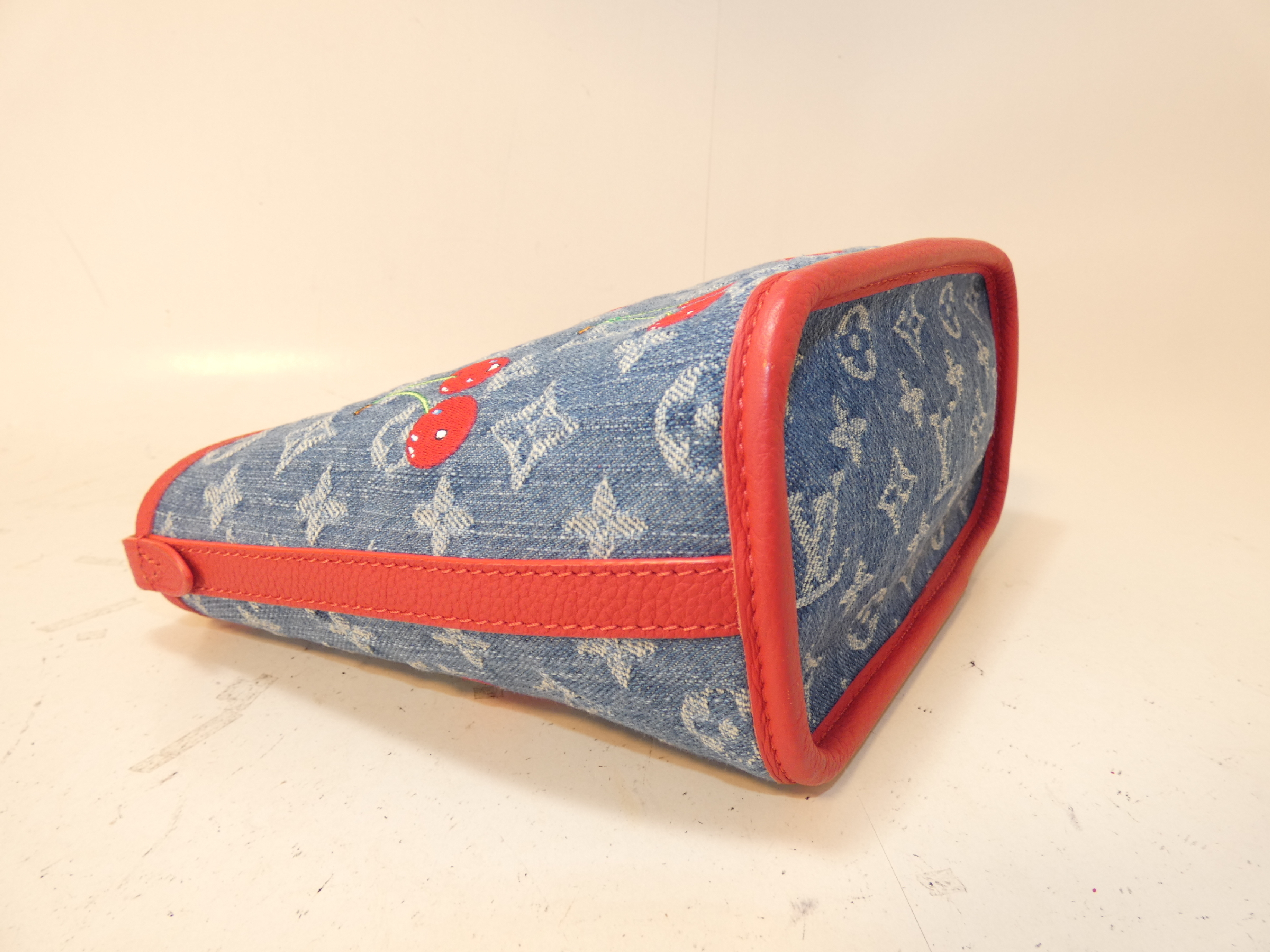 2-way Cherry Neverfull Cherry Denim Inside Out BB Takashi Murakami Hand Pouch Shoulder Bag — view 6