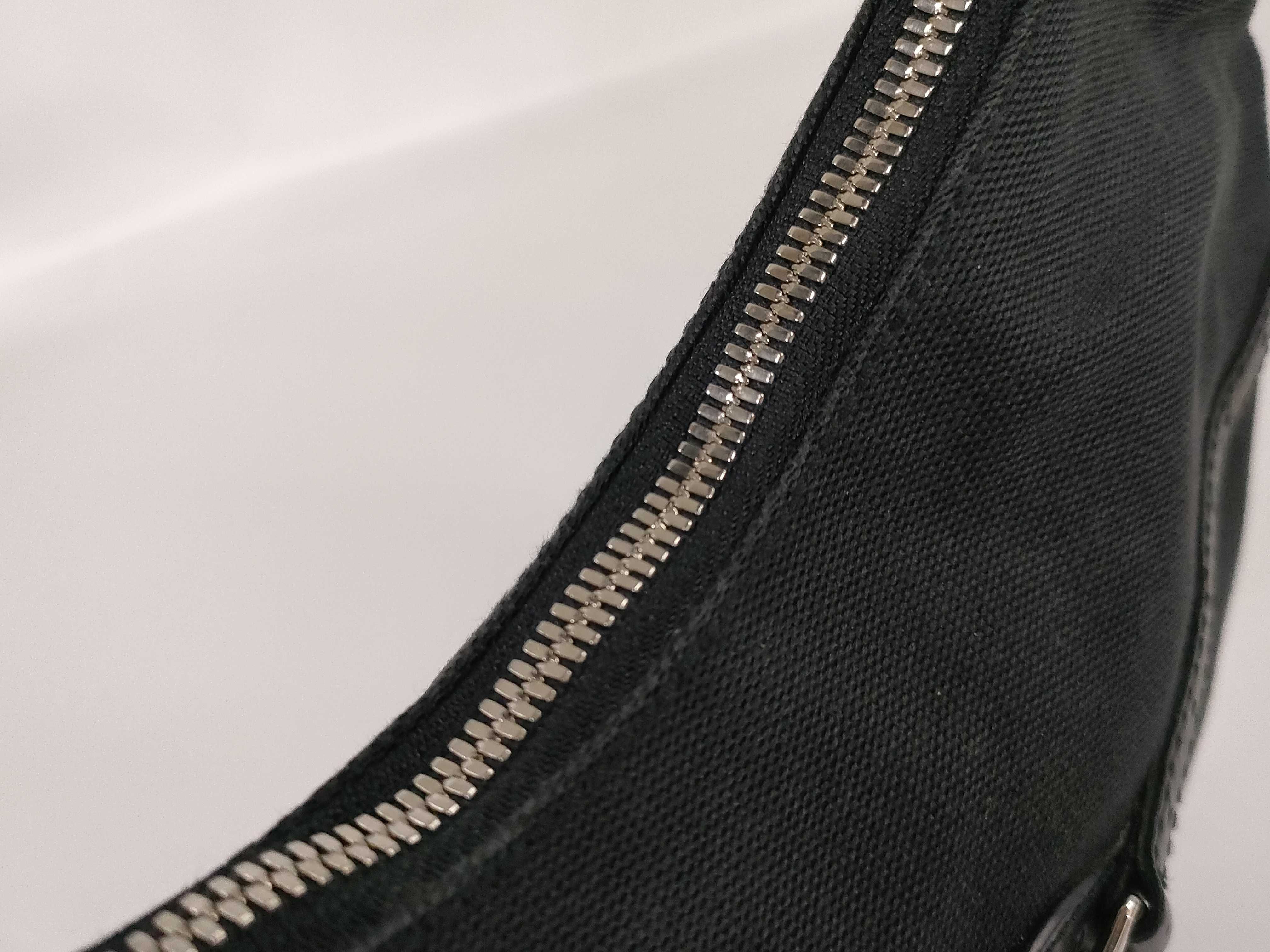 Interlocking Handbag, Black — view 8