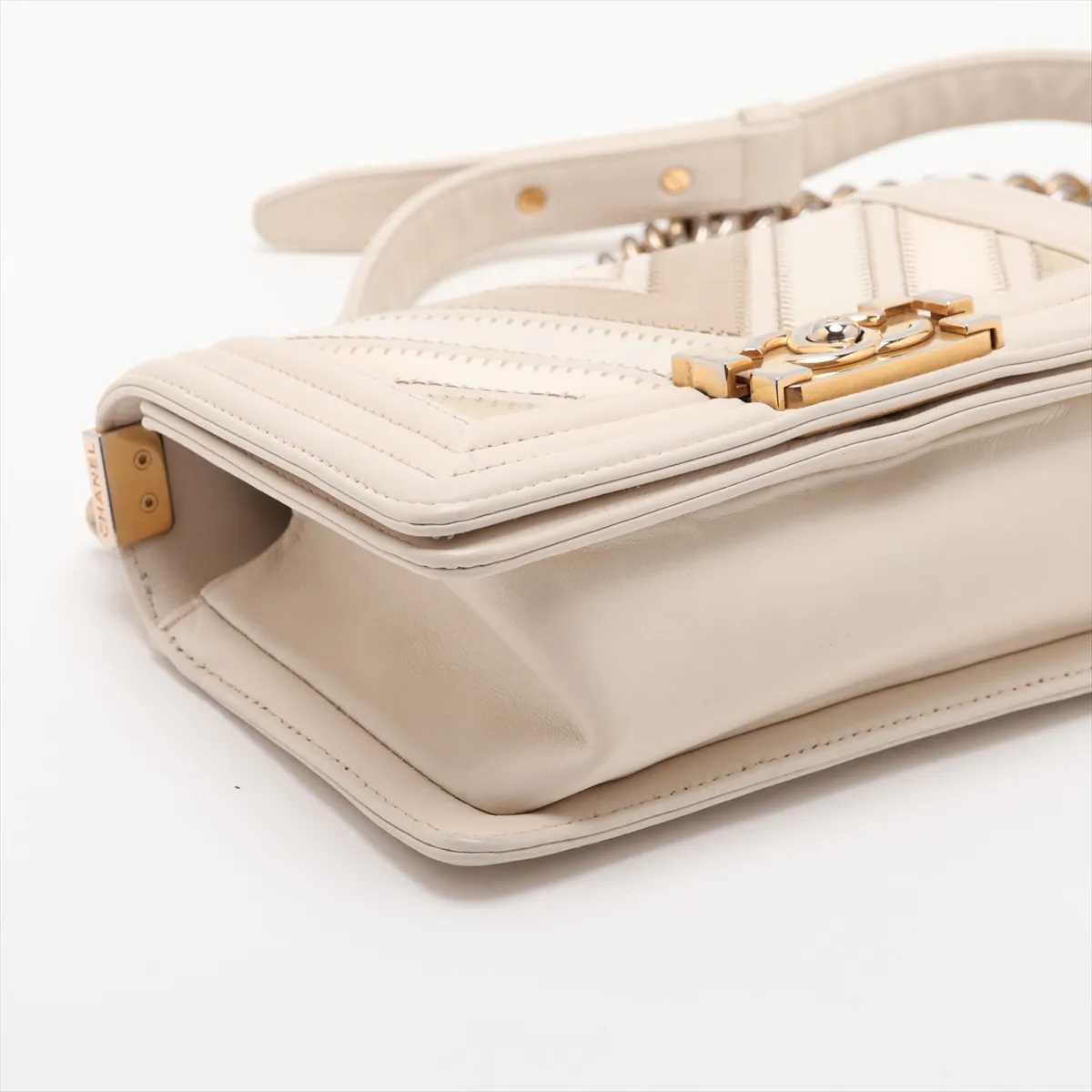 Boy Chanel 20 Small Leather Chain Shoulder Bag, Chevron V-stitch, Beige x Khaki, Gold Hardware, A67085 — view 4