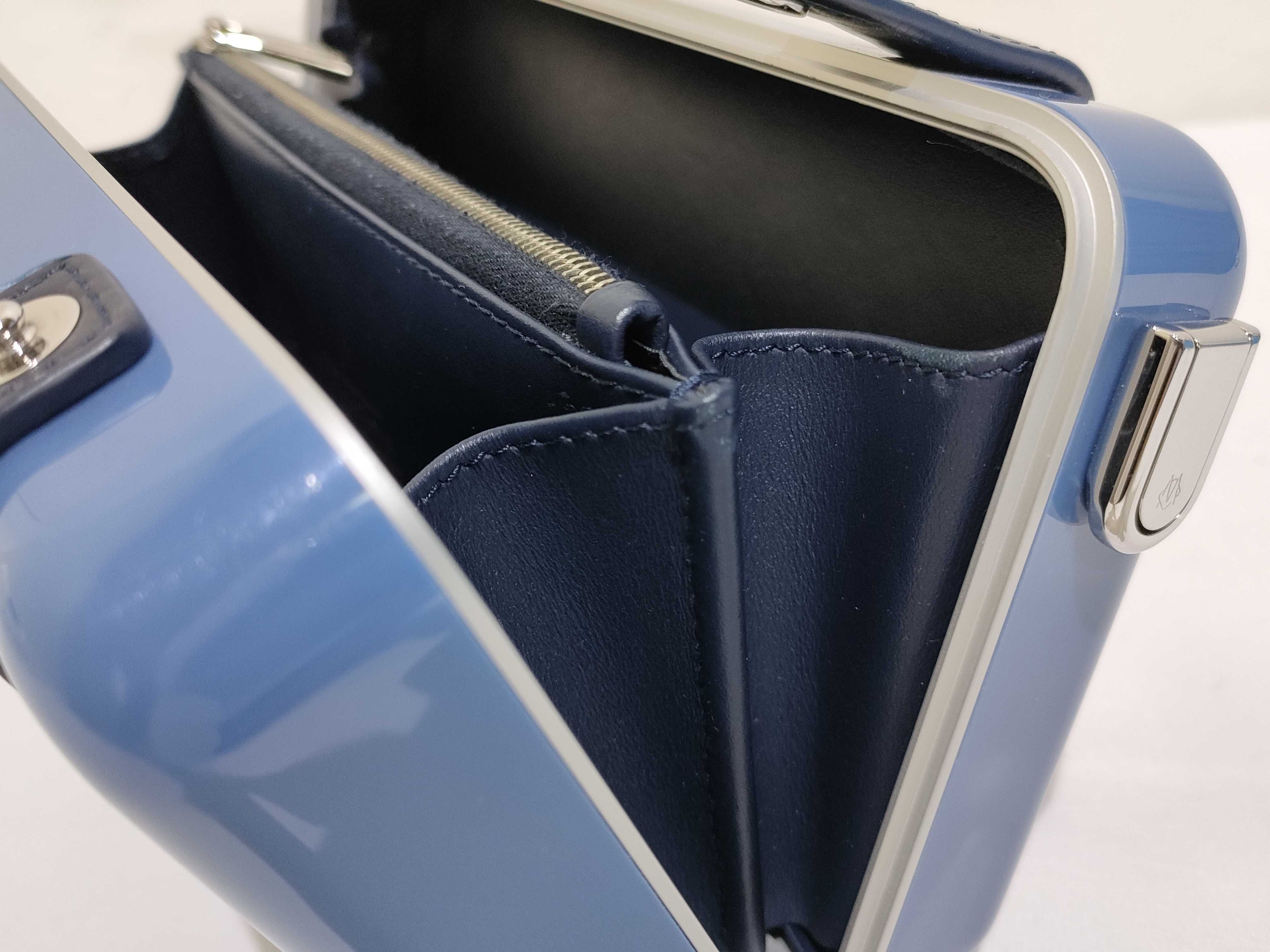 ID - Personal polycarbonate x Cowskin Shoulder bag Blue — view 11