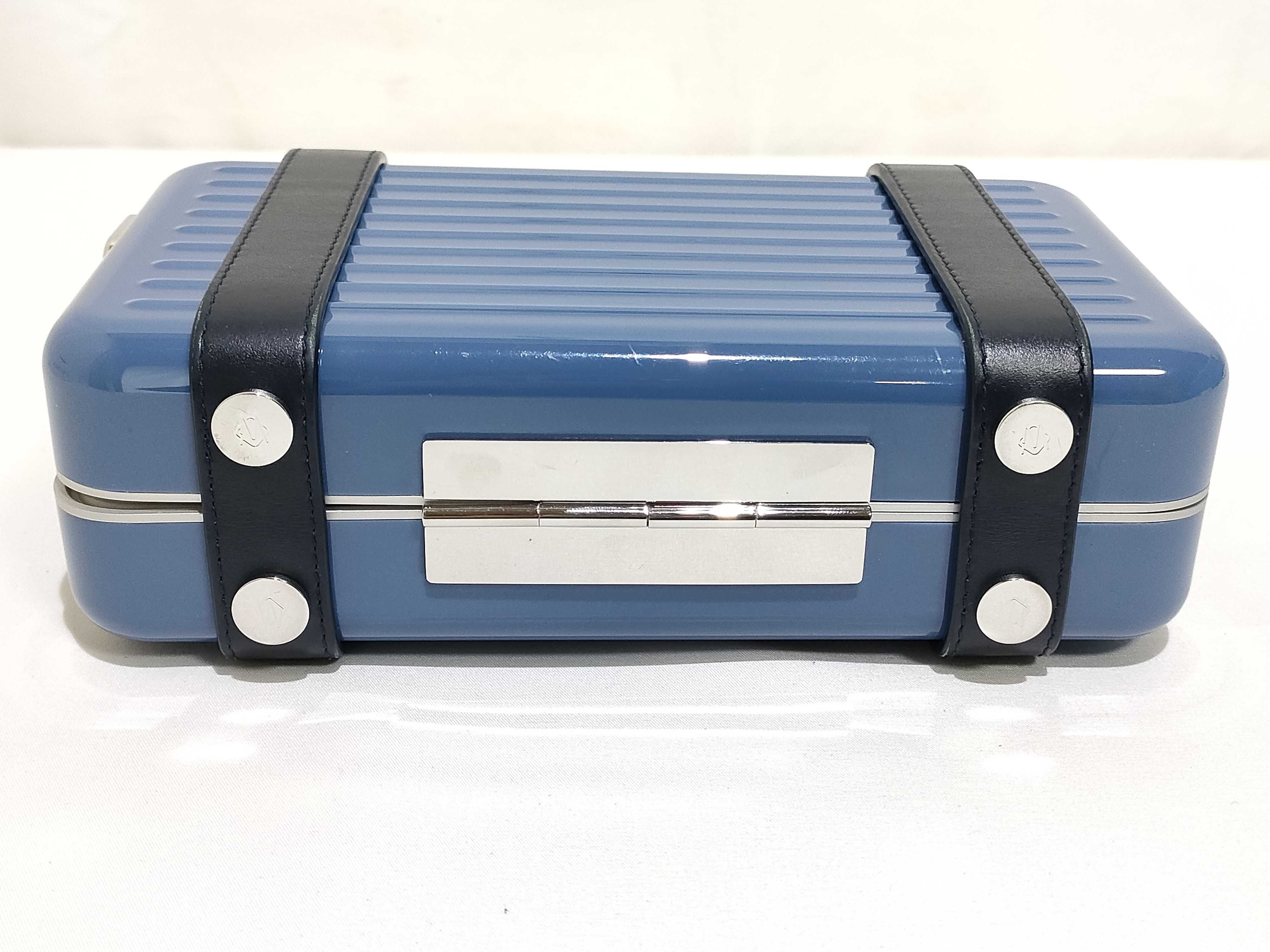ID - Personal polycarbonate x Cowskin Shoulder bag Blue — view 4