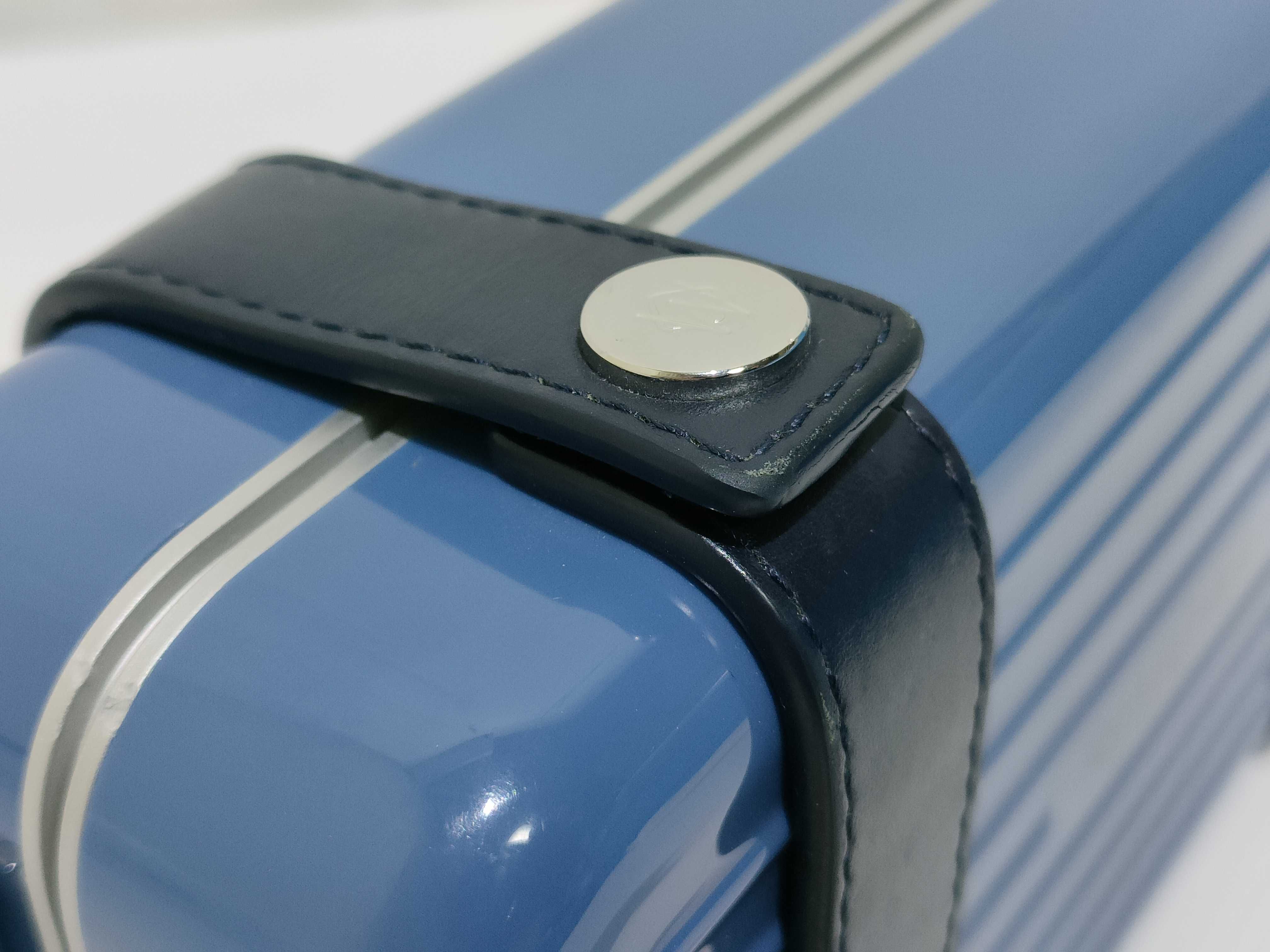 ID - Personal polycarbonate x Cowskin Shoulder bag Blue — view 7