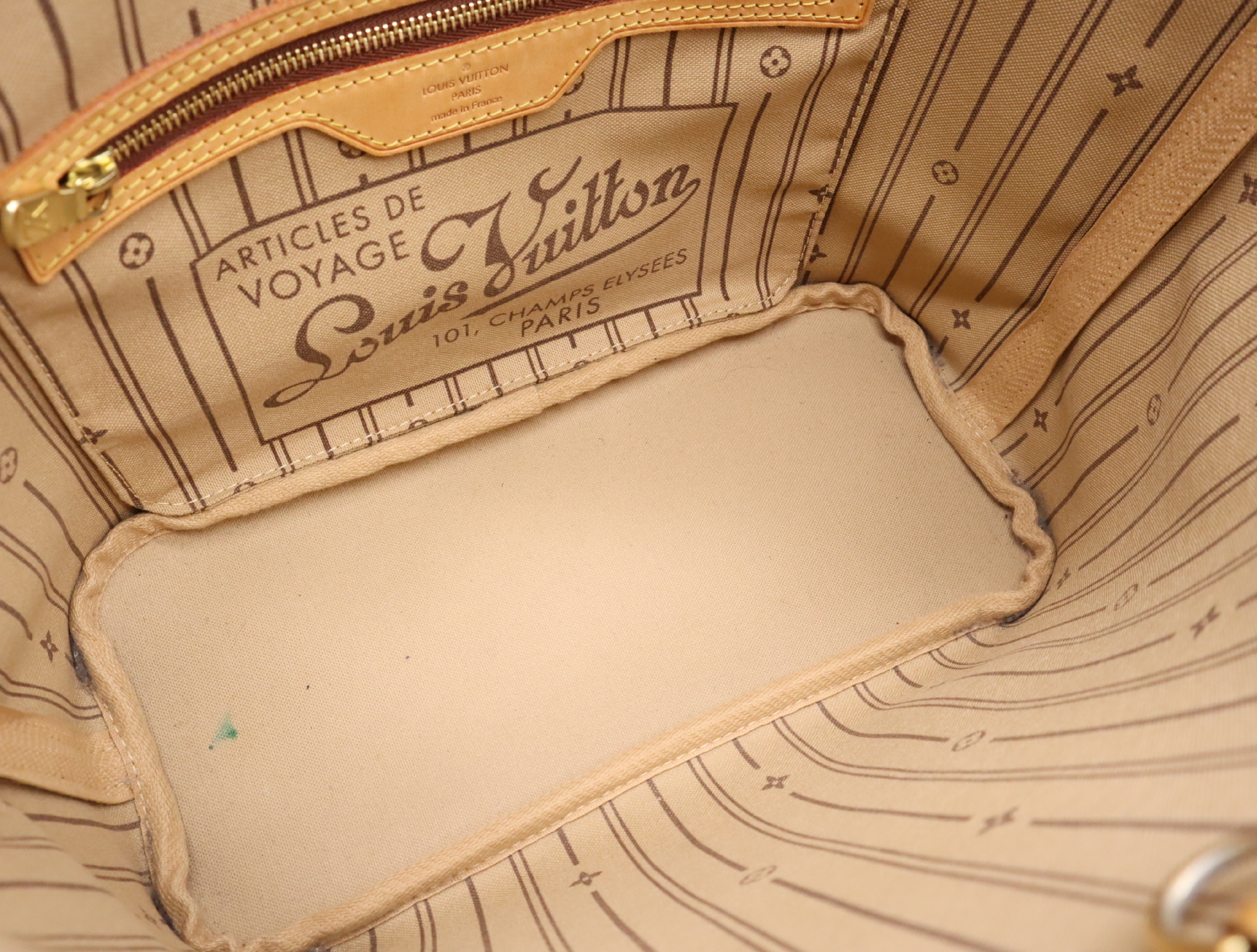 M40155 Monogram Neverfull PM (Old Model) Tote Bag — view 15