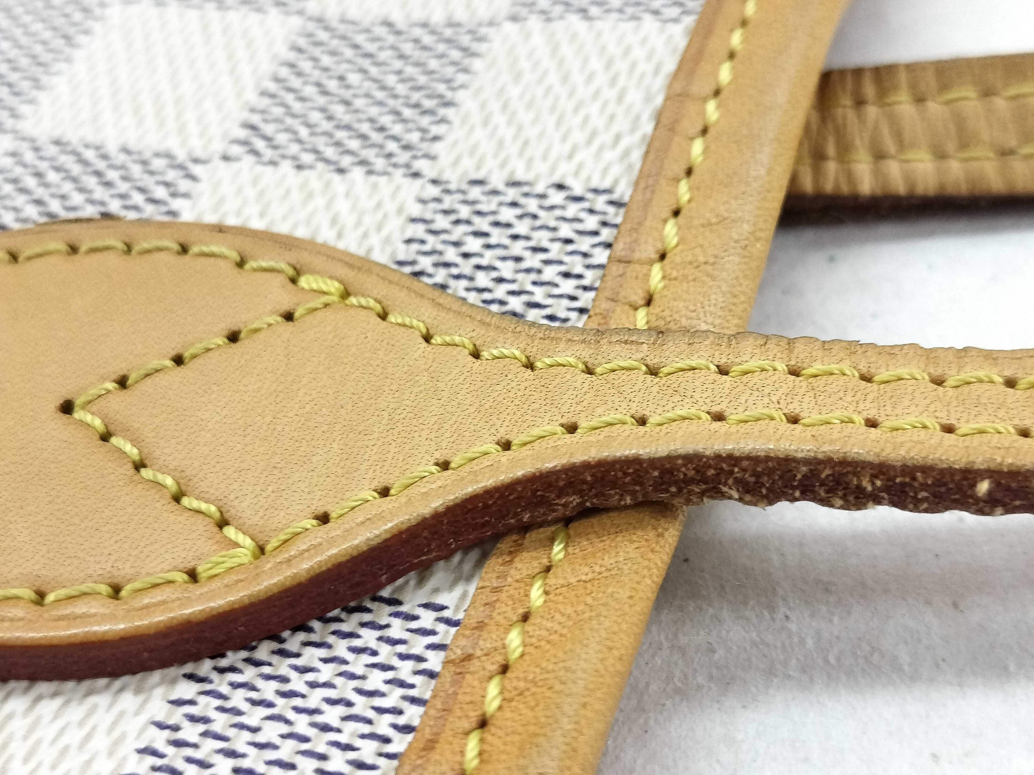 Damier Azur Neverfull Tote Bag White Canvas N — view 5
