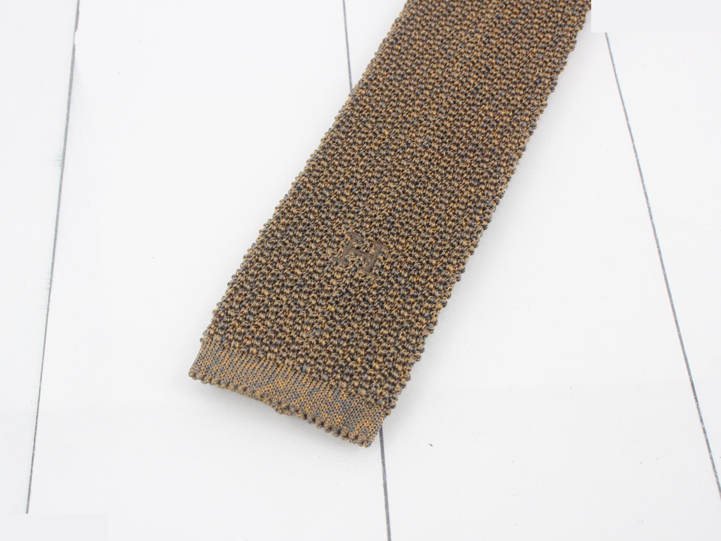 knit tie — view 3