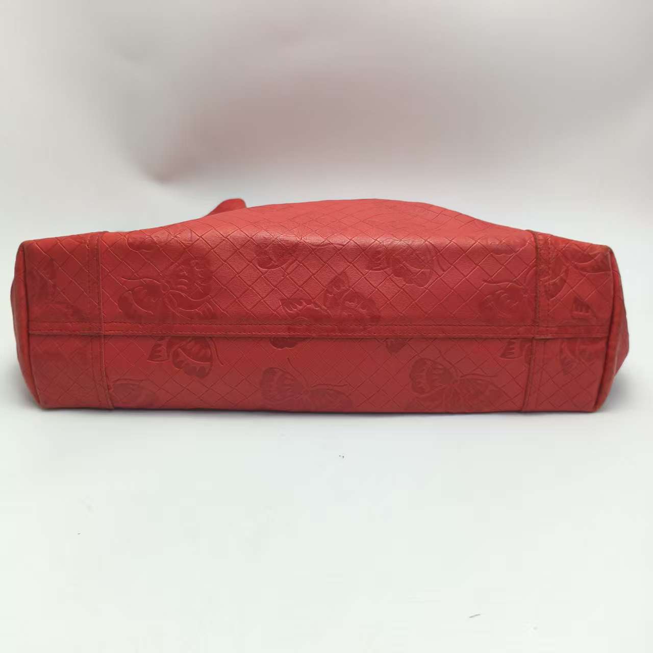 【*Shipped from: China*】BOTTEGA VENETA Lambskin Handbag — view 5