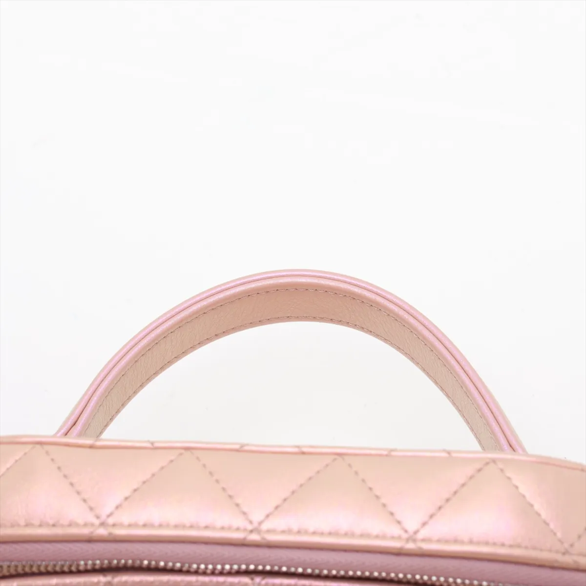 Matelassé Leather 2-Way Handbag Vanity Case Pink Silver Hardware NL30971C Random Plate — view 6