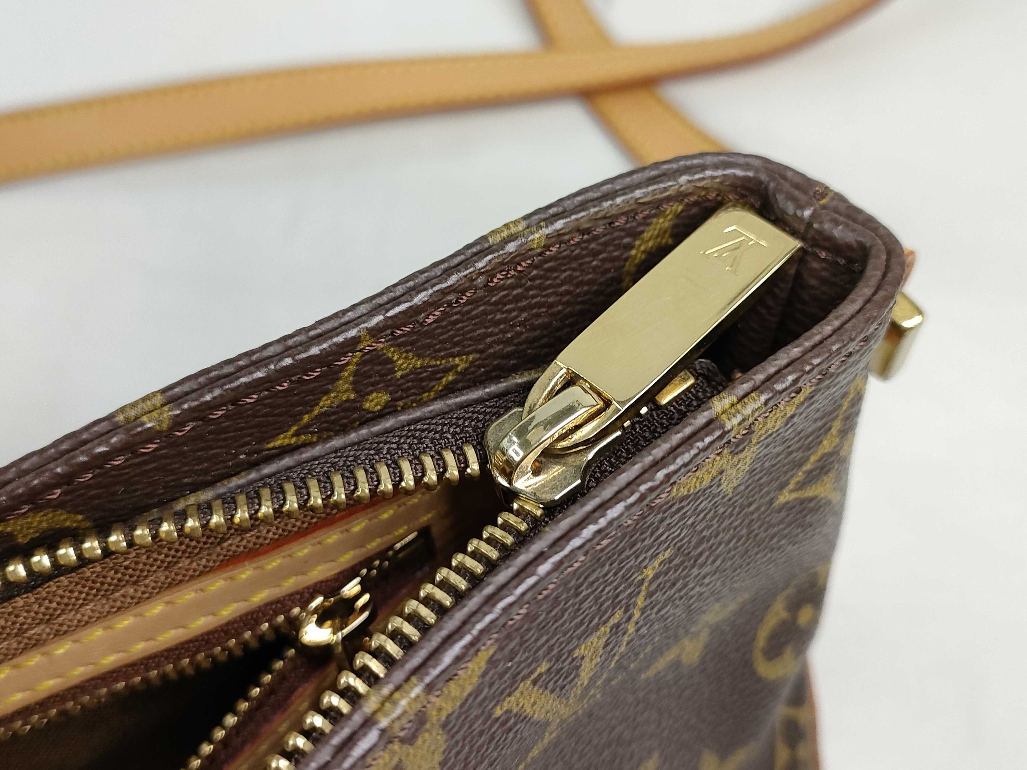 Monogram Louis Vuitton Monogram M51240 Trotteur Shoulder Bag — view 13