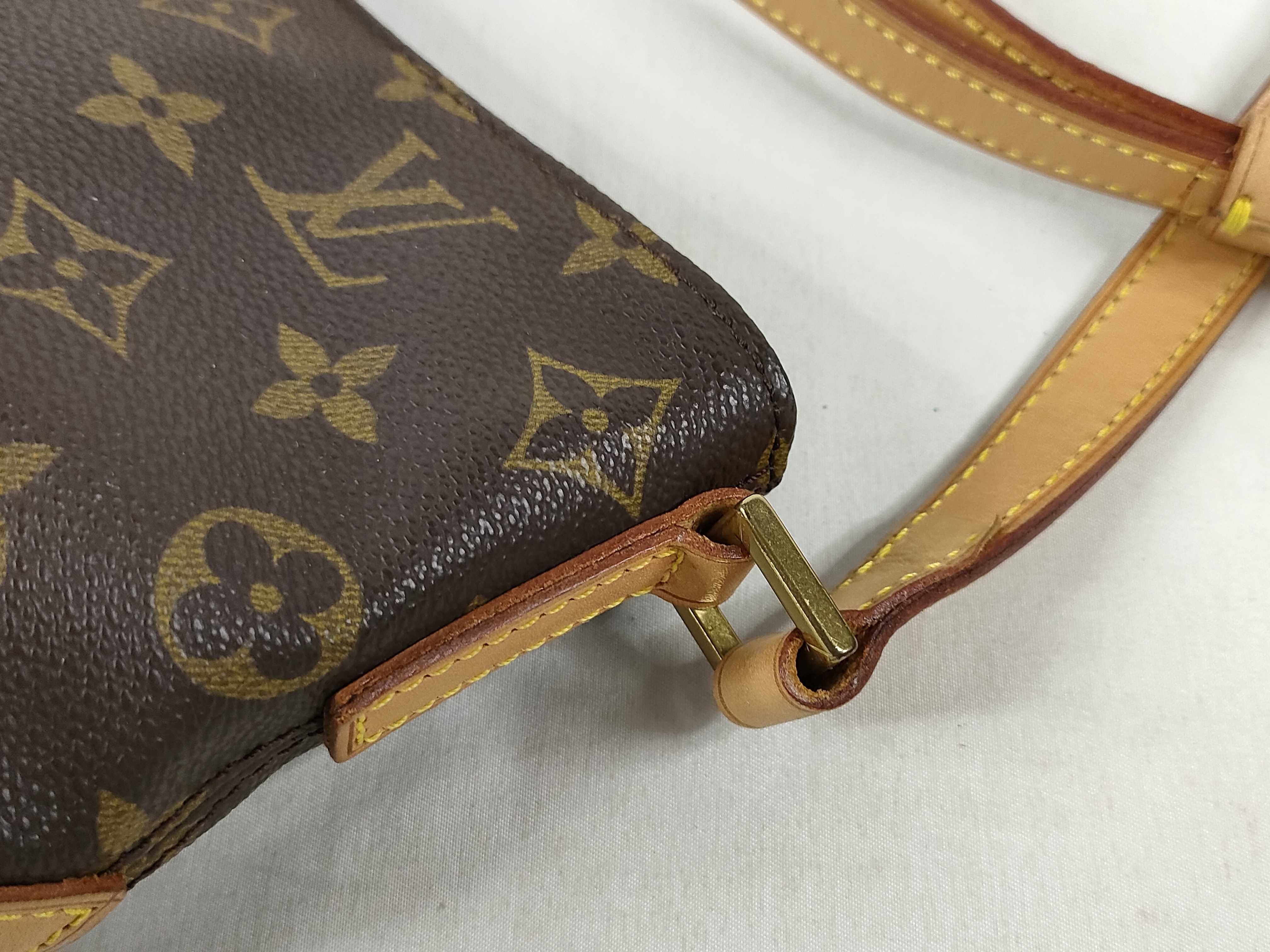 Monogram Louis Vuitton Monogram M51240 Trotteur Shoulder Bag — view 5