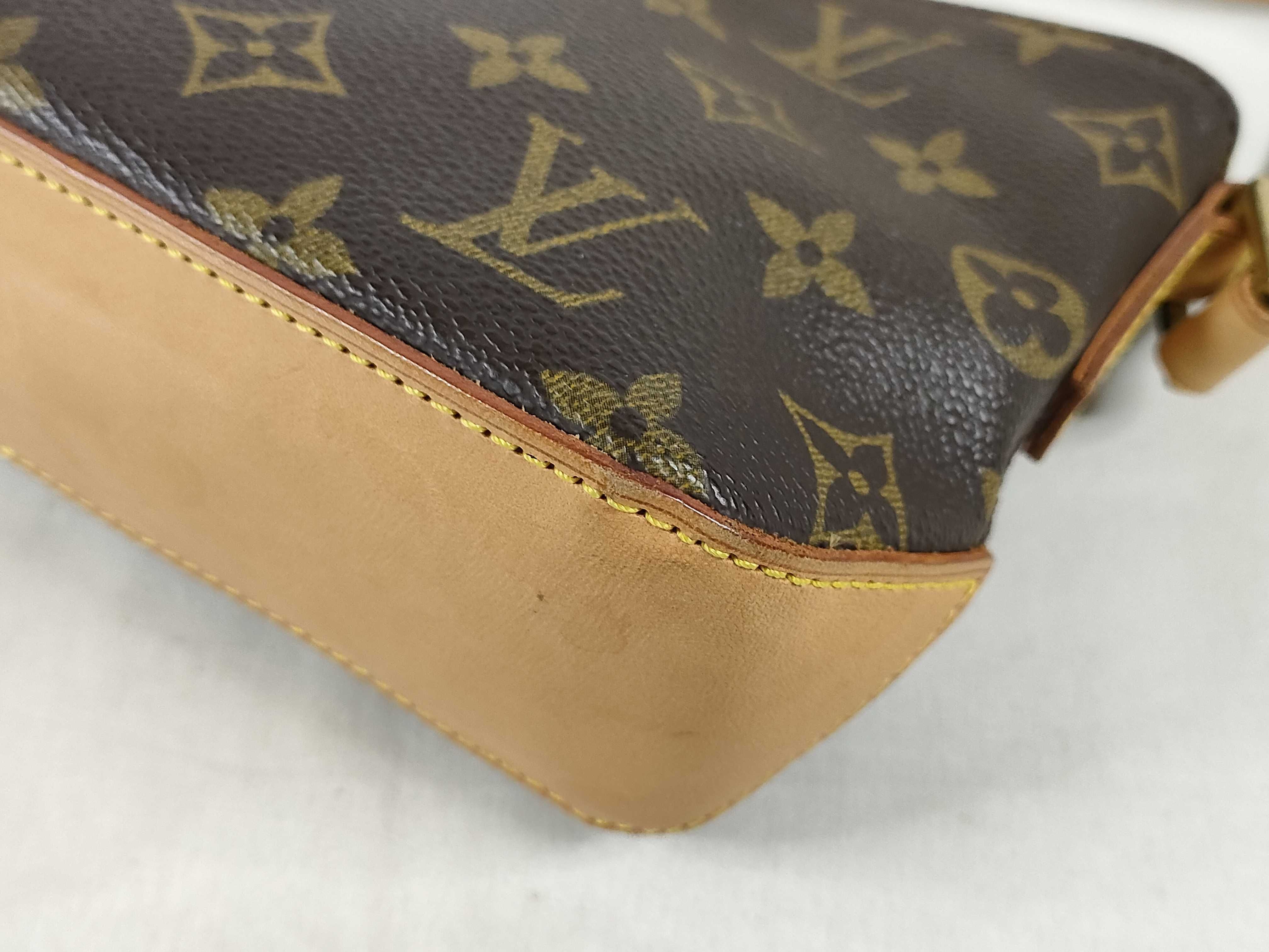 Monogram Louis Vuitton Monogram M51240 Trotteur Shoulder Bag — view 6