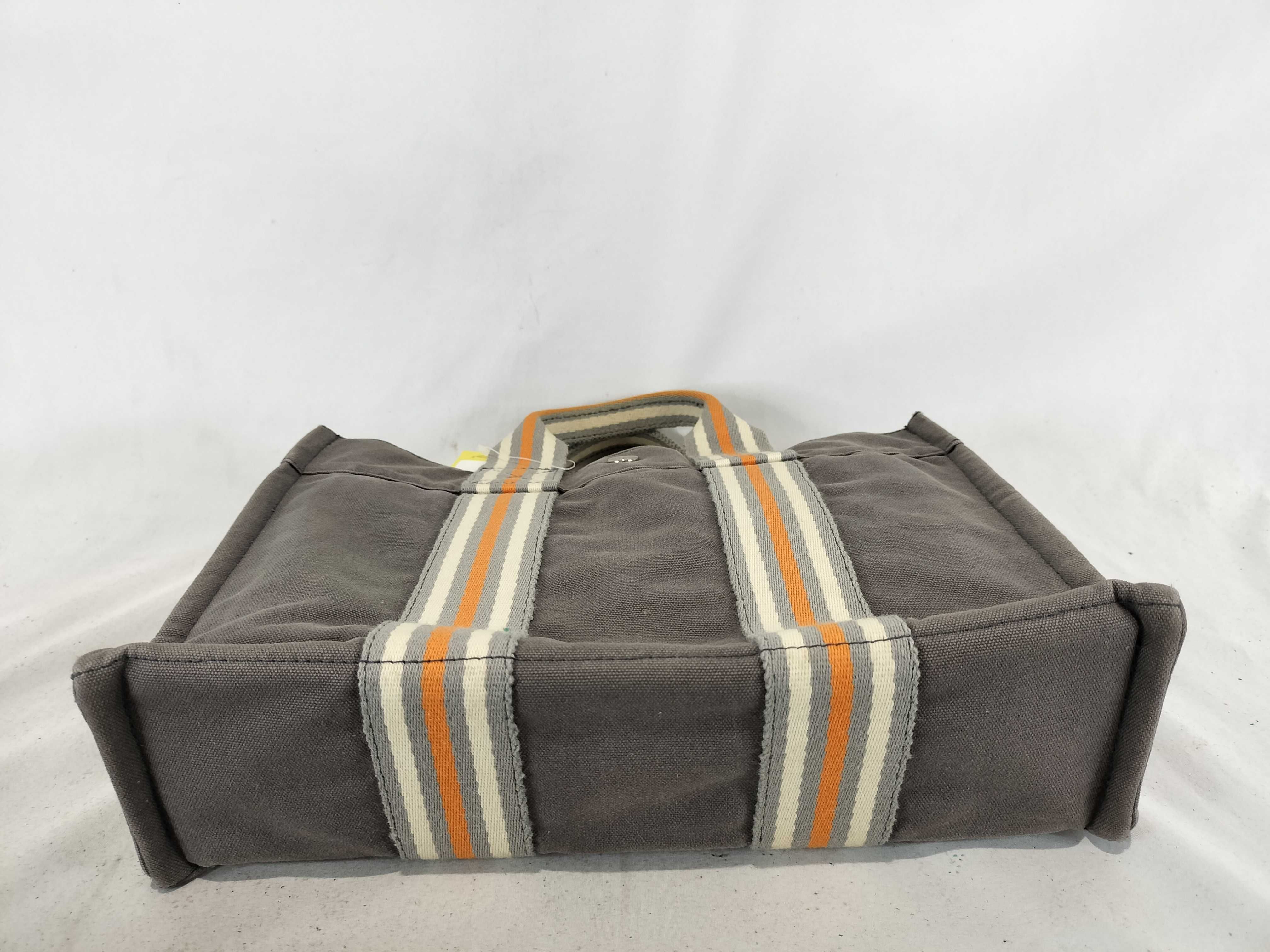 Fourre-Tout PM Ginza Store Limited Edition Handbag — view 8