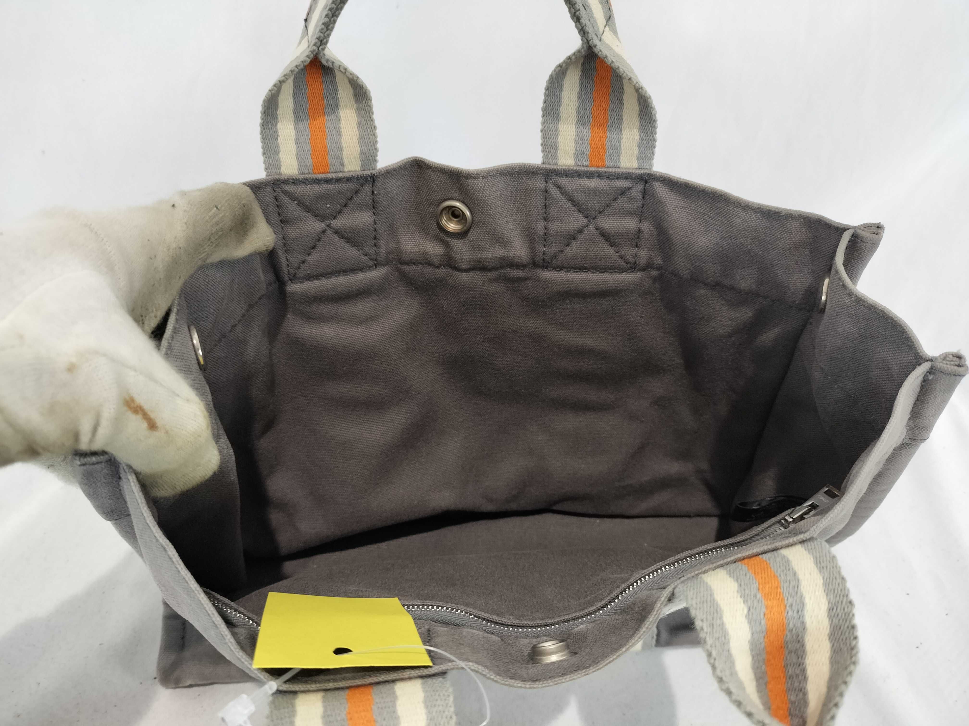 Fourre-Tout PM Ginza Store Limited Edition Handbag — view 9