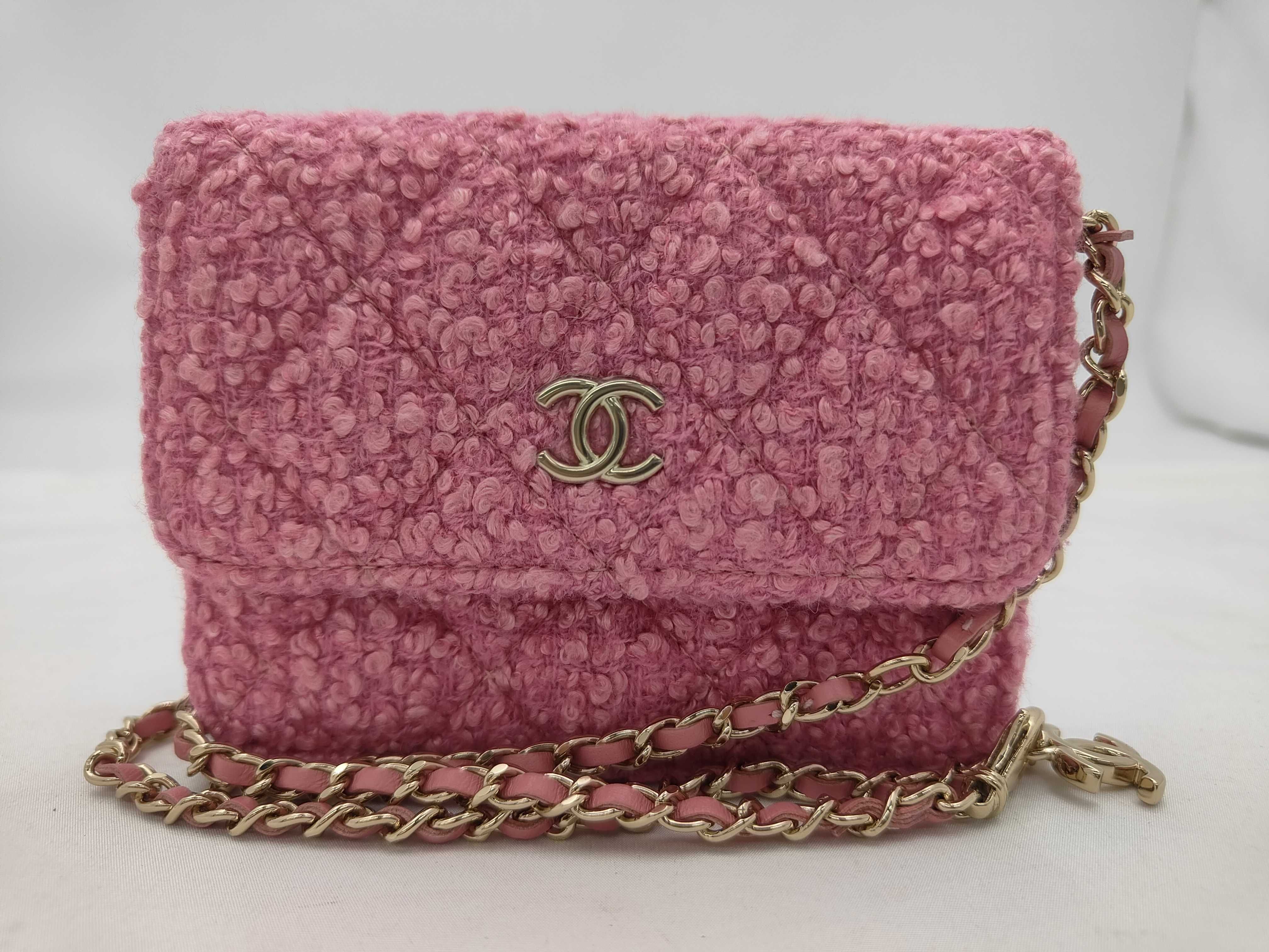 Chain Shoulder Bag