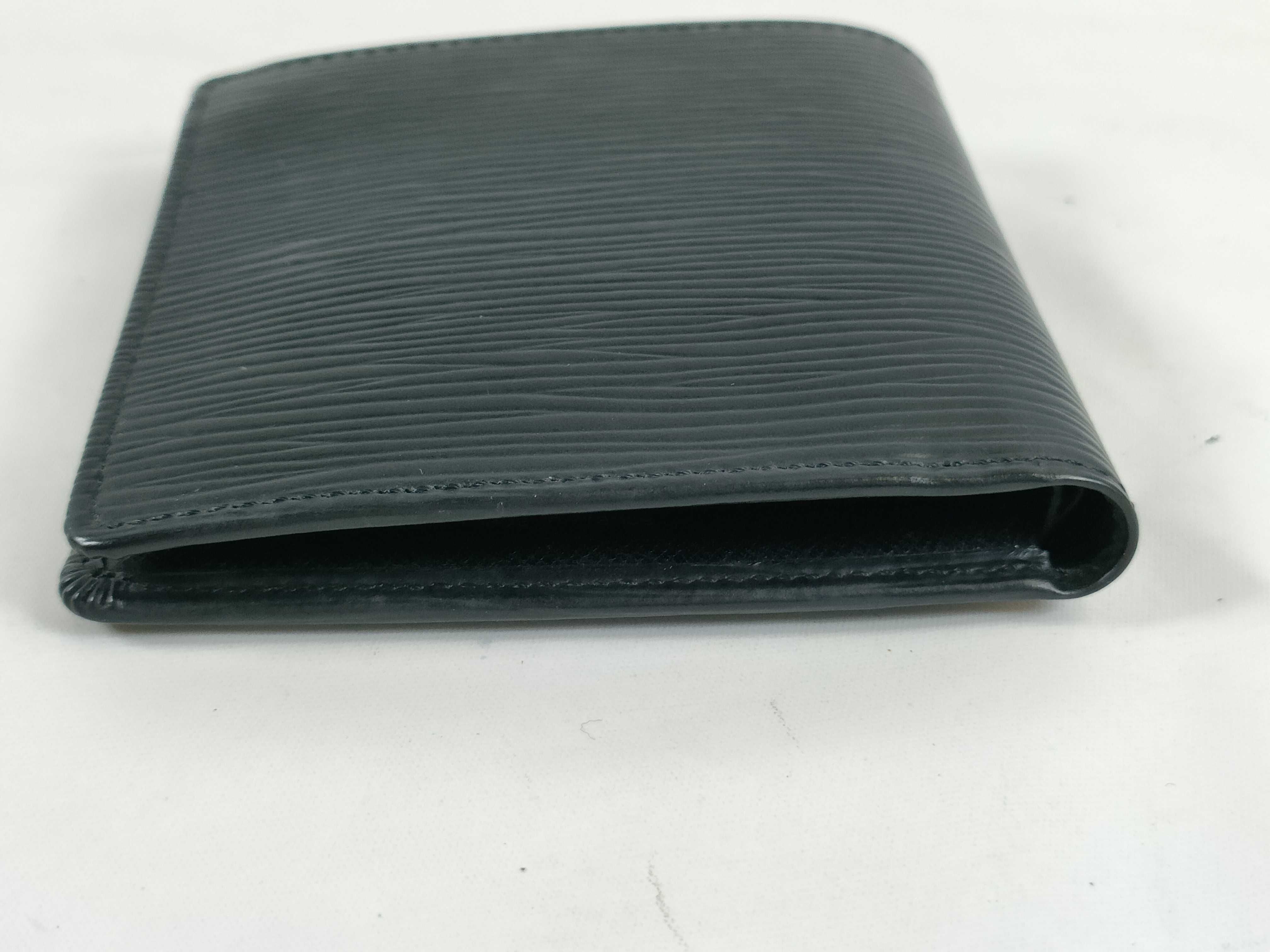 Epi Folding Wallet, Black — view 7