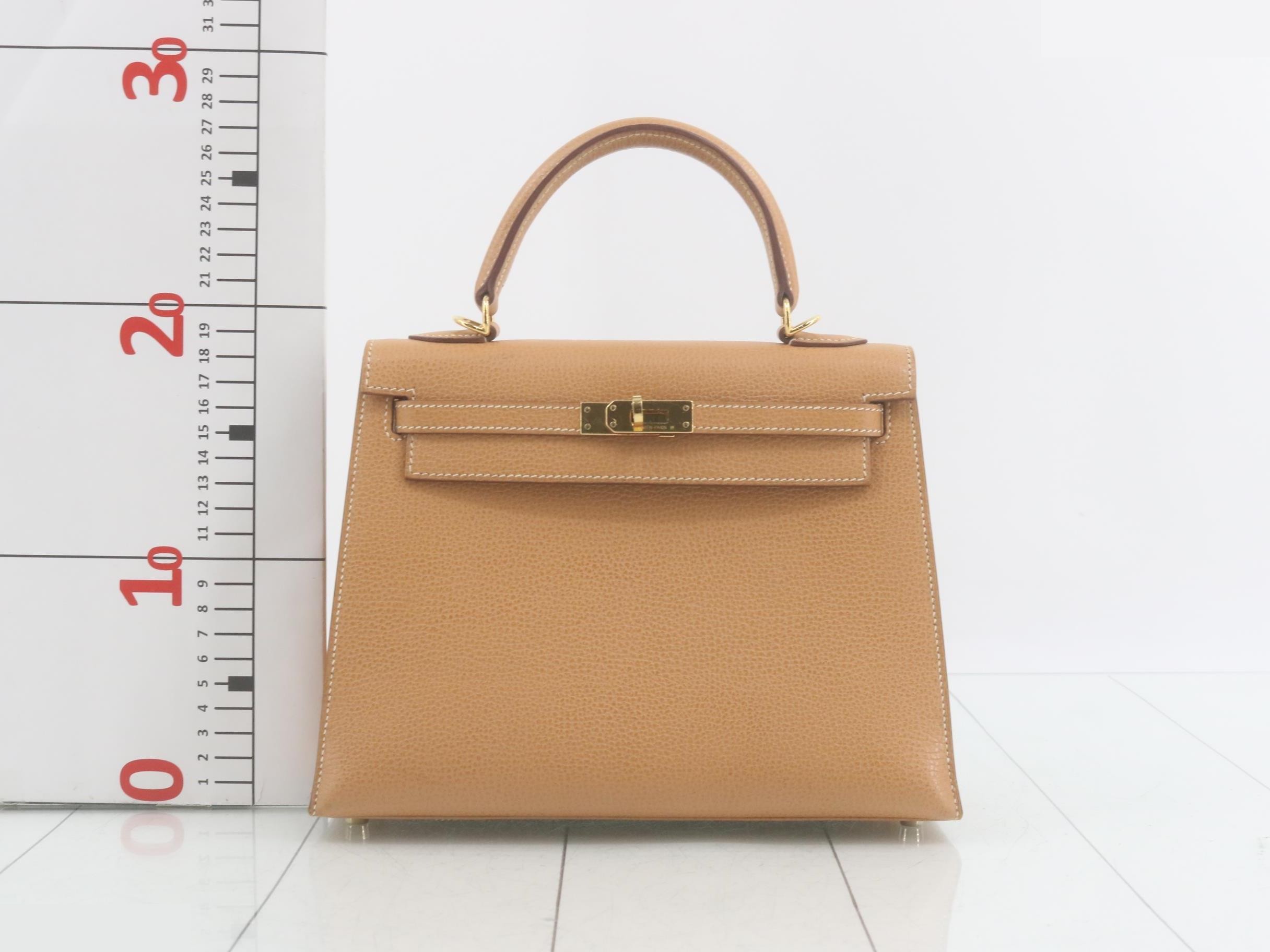 Kelly — view 2