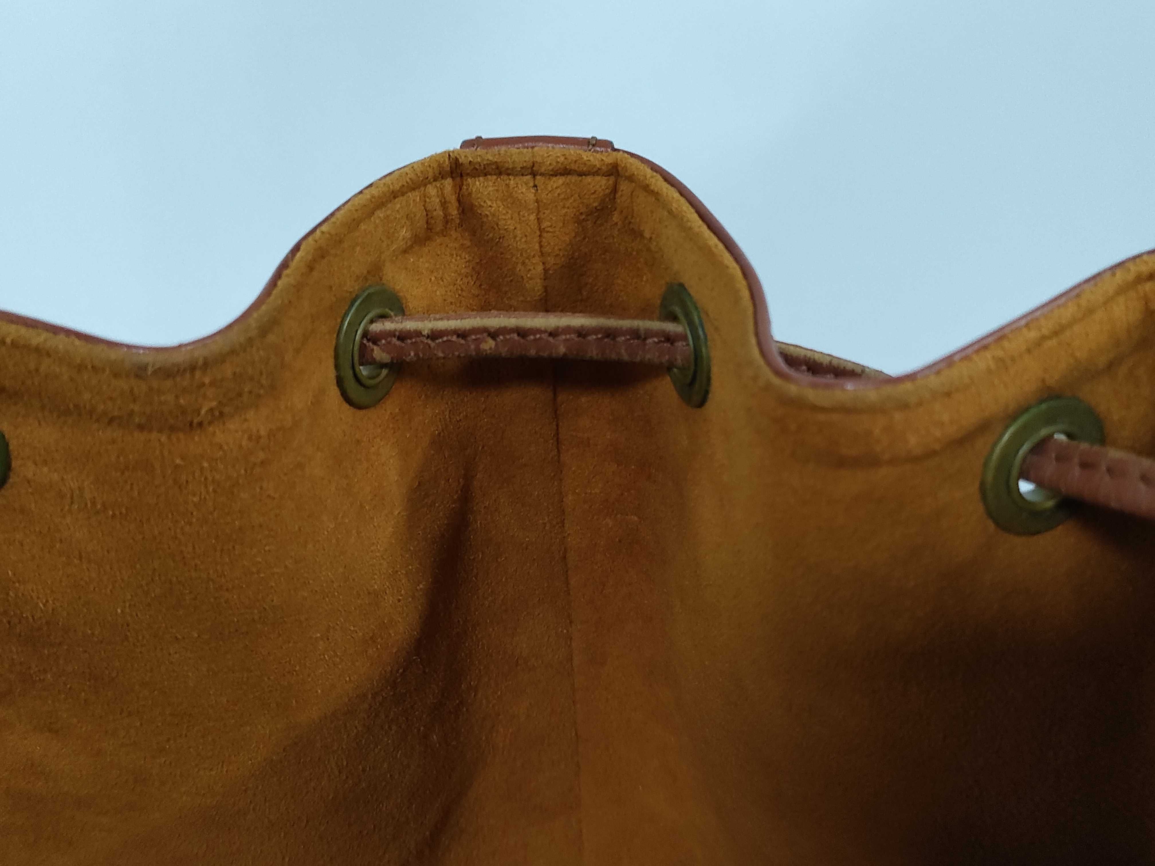 Epi Noe Shoulder Bag — view 10