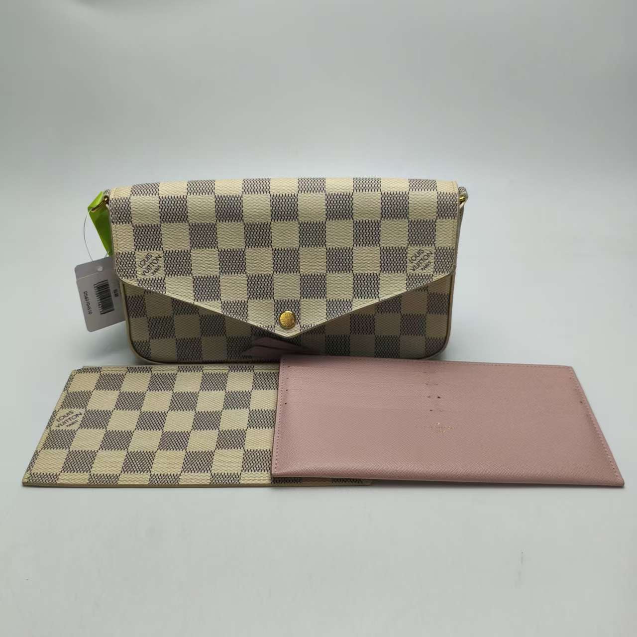 【*Shipped from: China*】LOUIS VUITTON Pochette Felicie PU Shoulder Bag — view 2