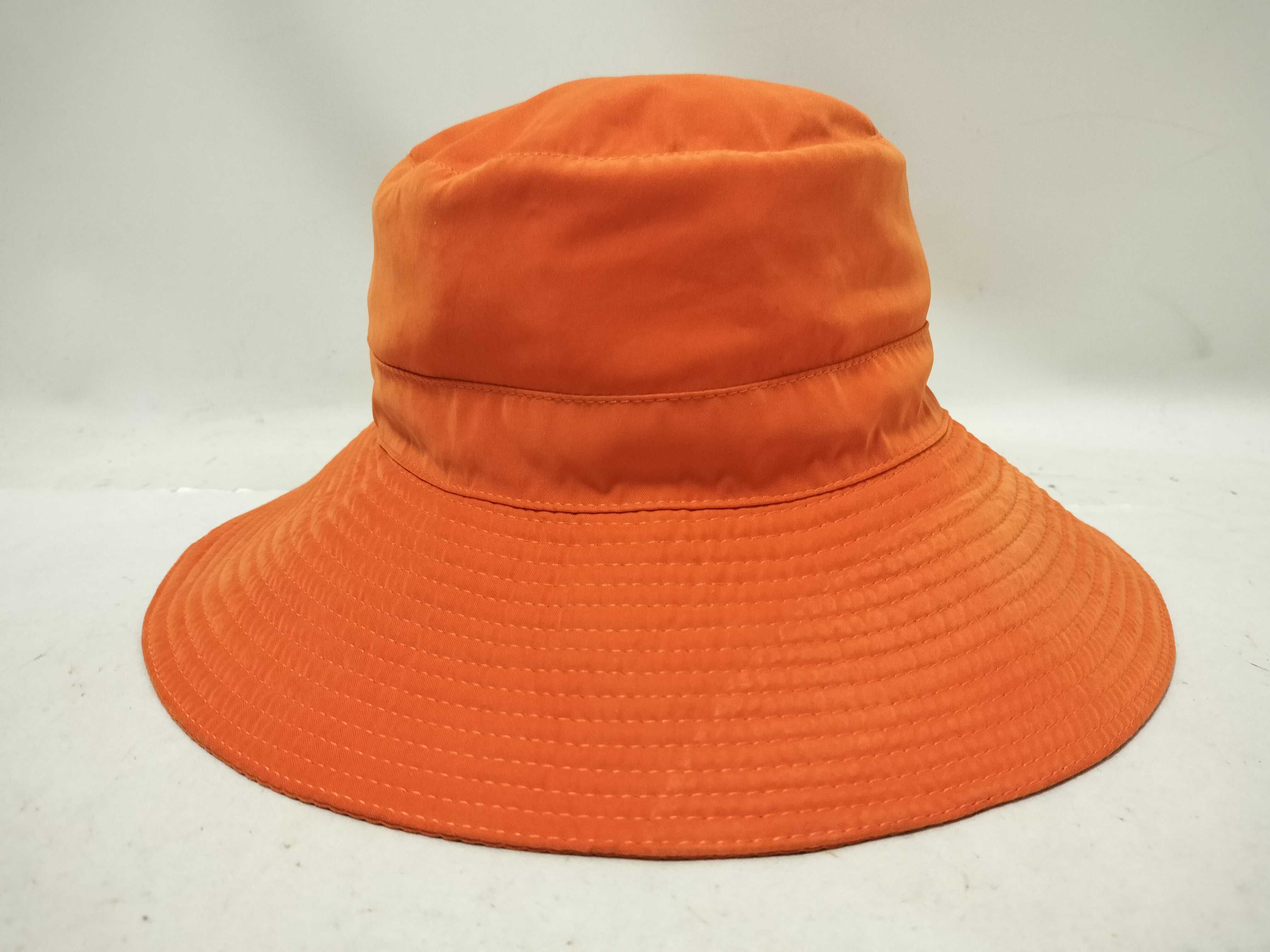 hats and other accessories — view 3