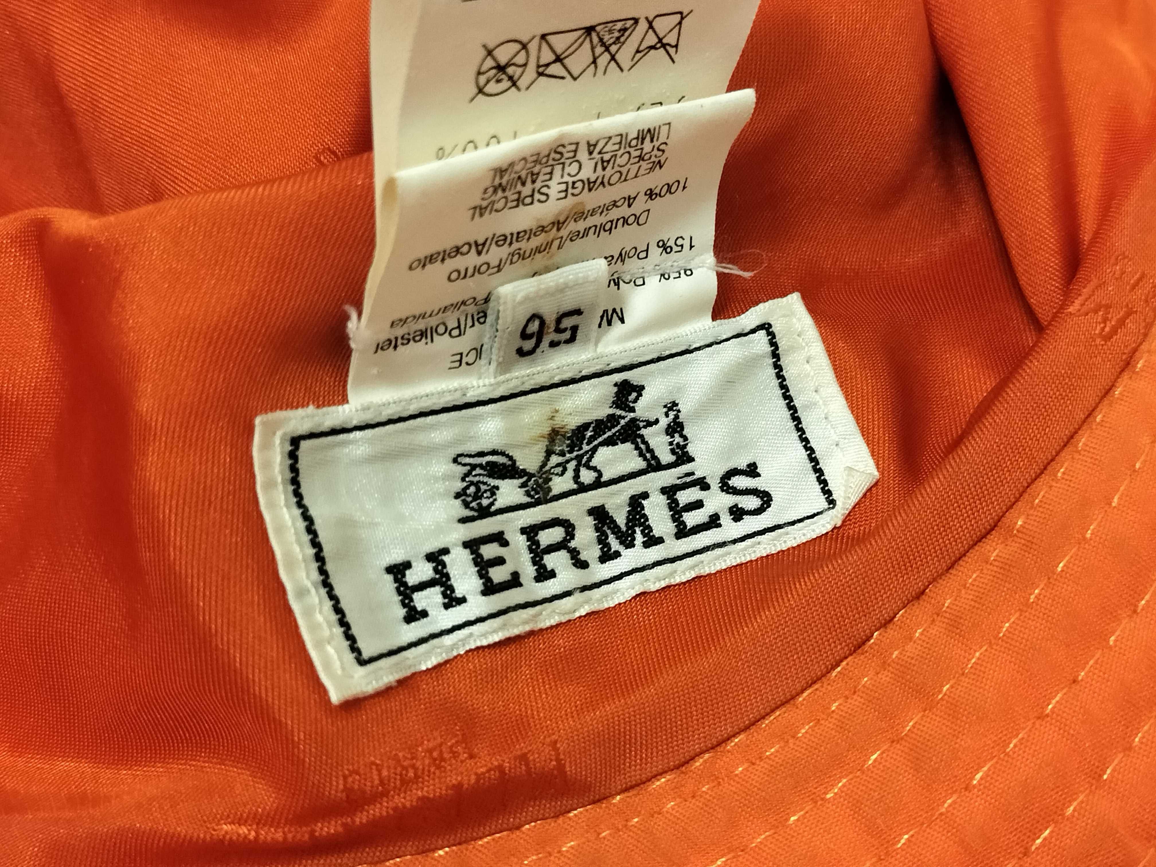 hats and other accessories — view 5
