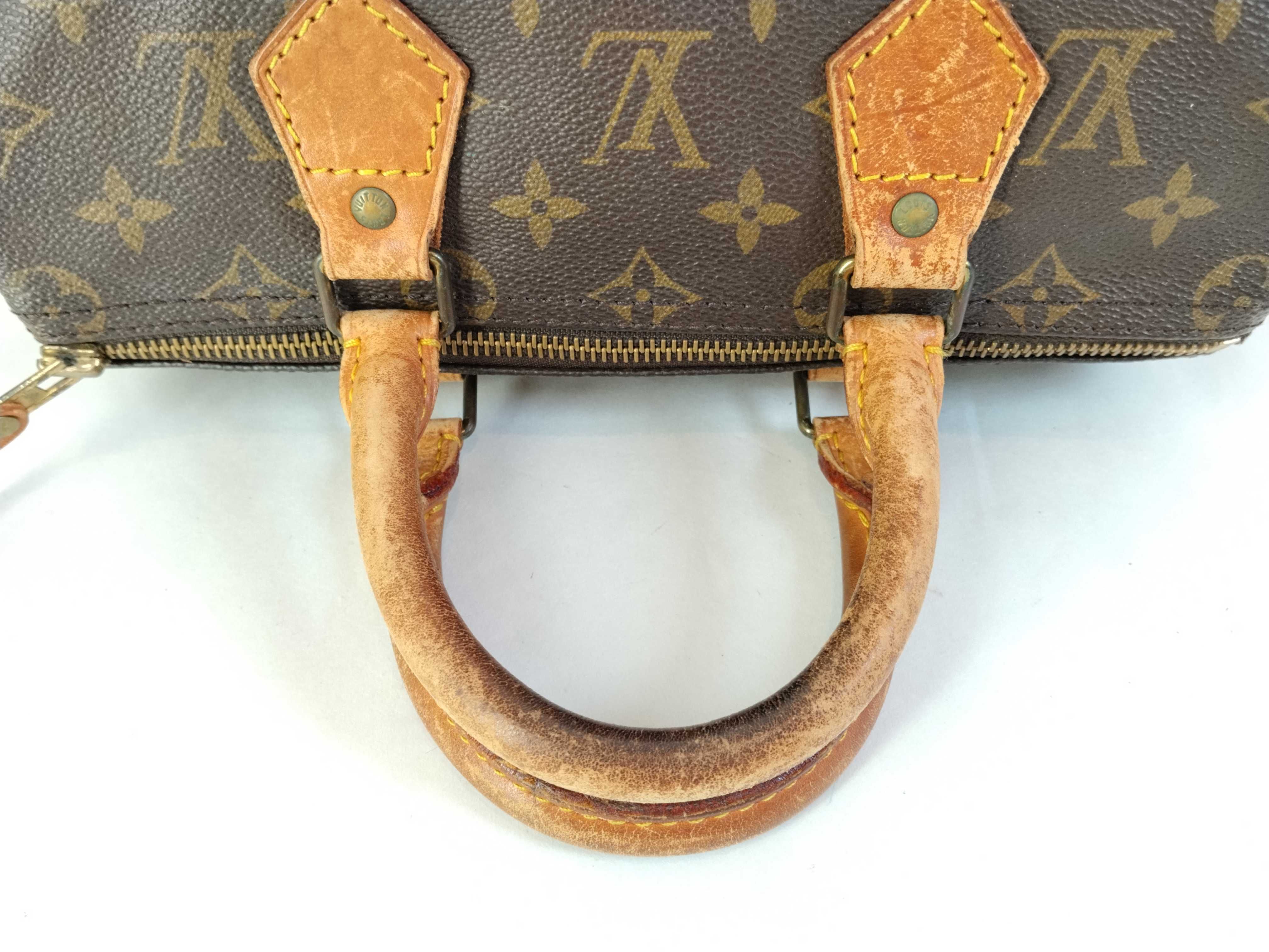Monogram Speedy 25 M41528 MI8910 Handbag — view 3
