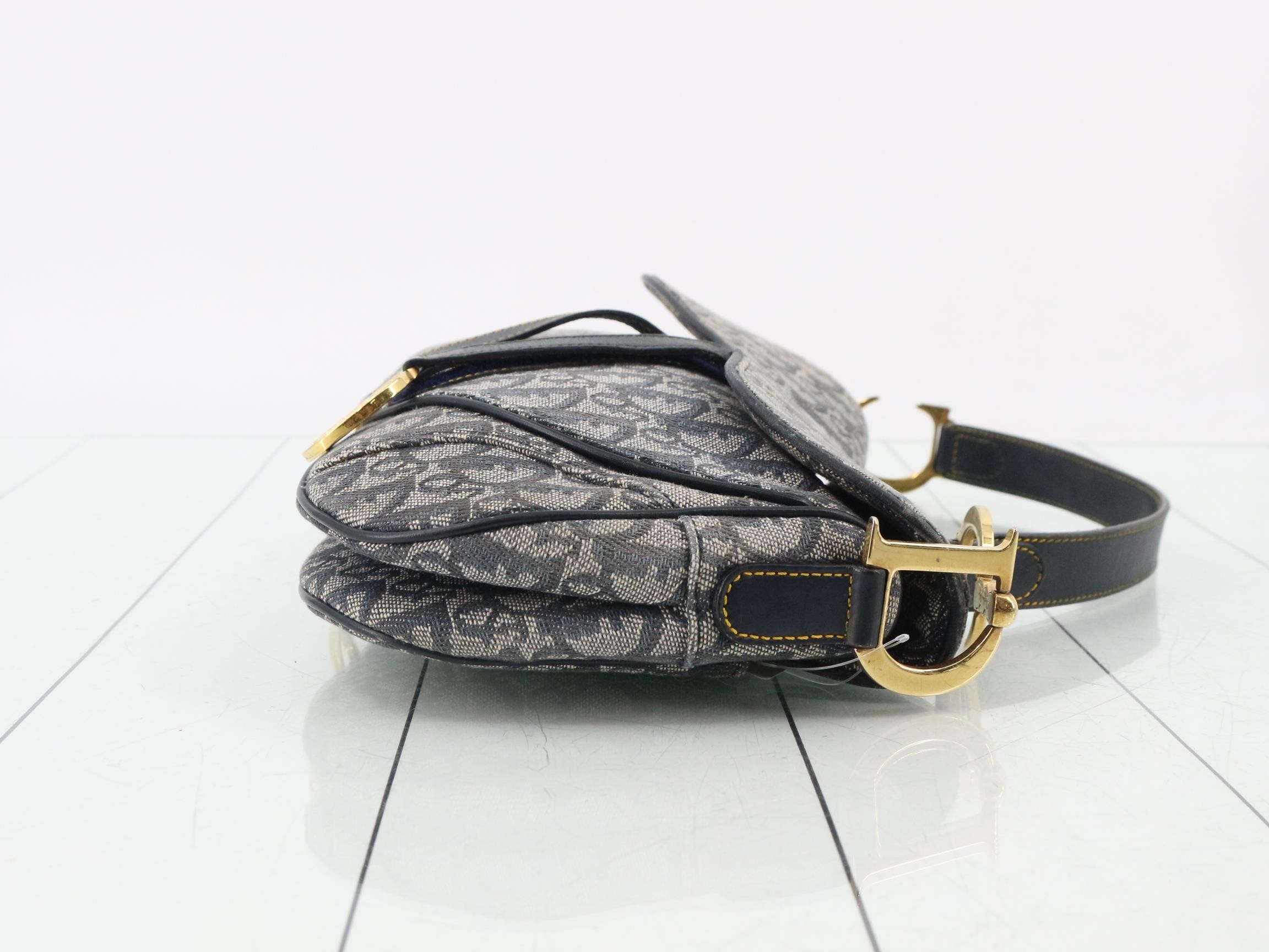 Trotter Double Saddle Shoulder Bag — view 3