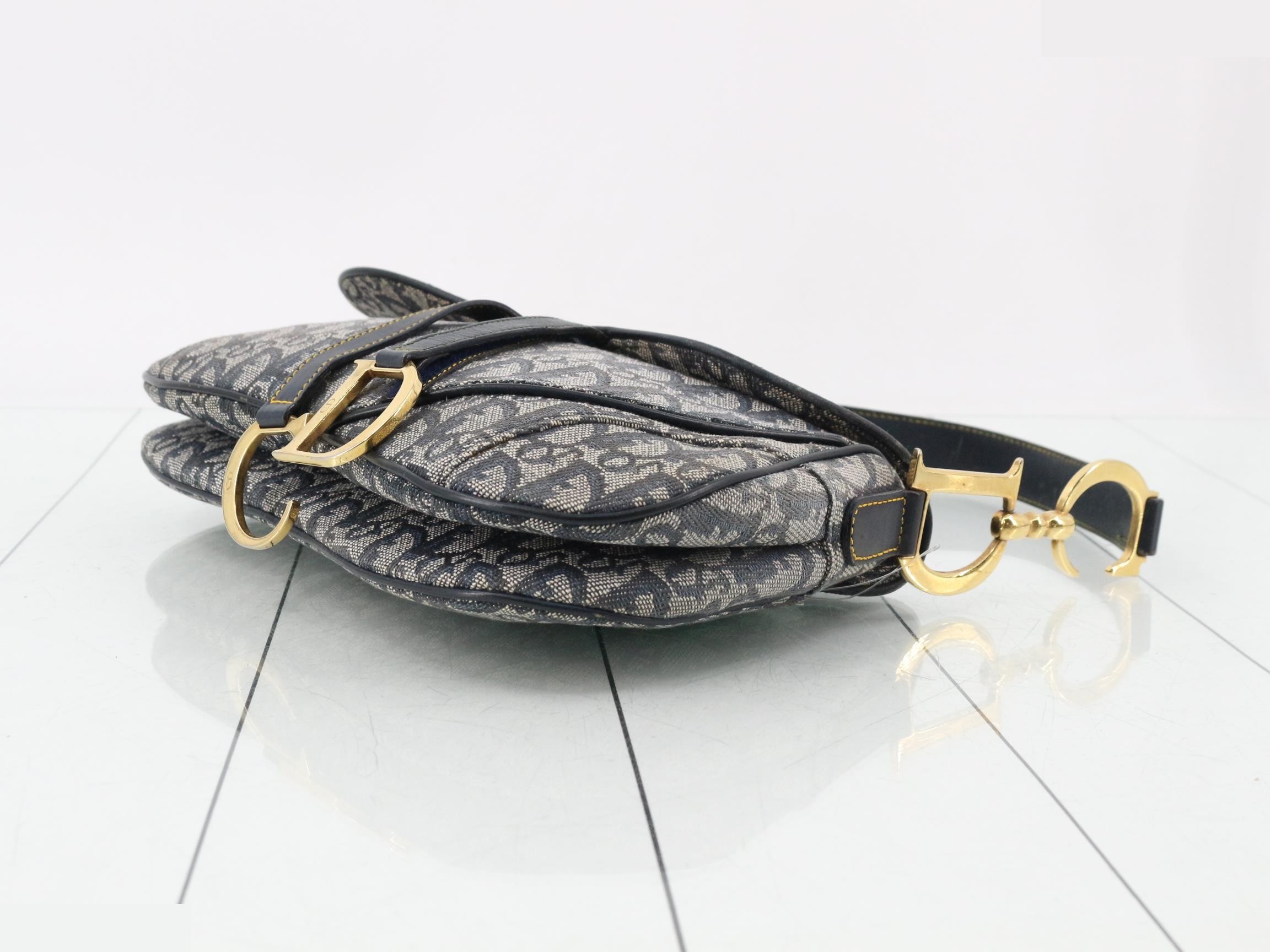 Trotter Double Saddle Shoulder Bag — view 6