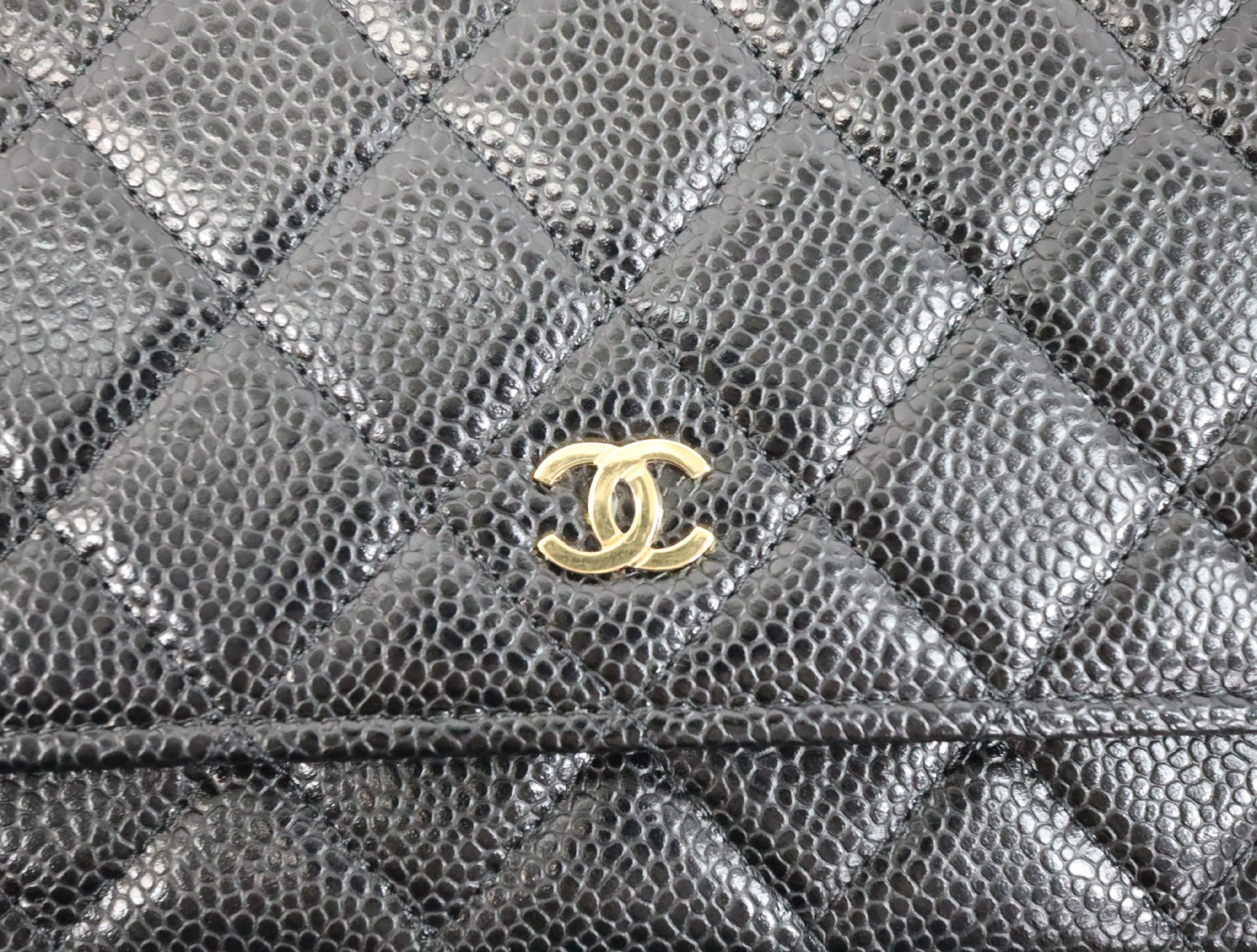 Matelassé Caviar Skin Chain Wallet, Black with Gold Hardware, Random Plate Design, AP0250 Shoulder Bag — view 11