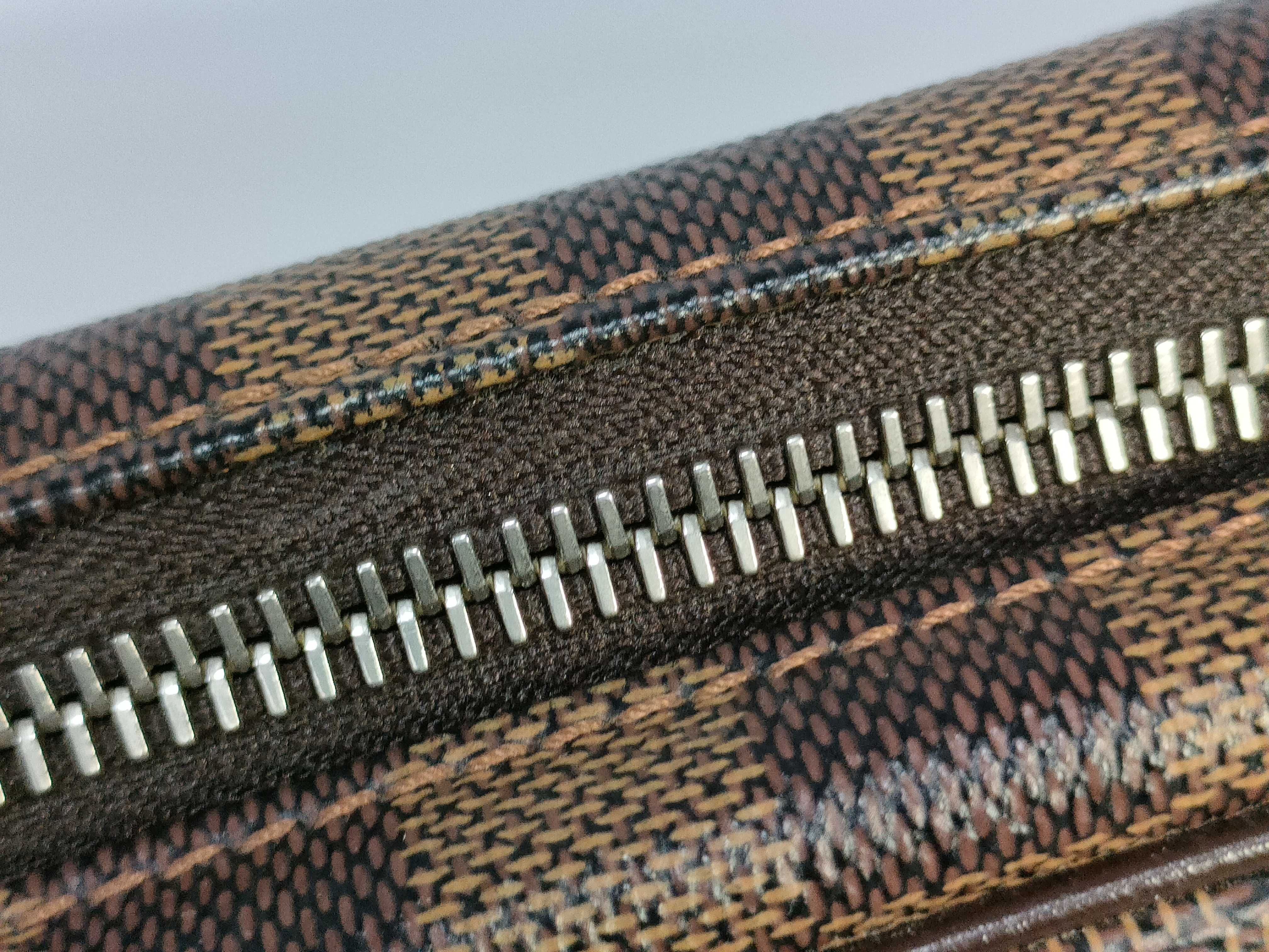 Damier Pochette Billet Macau Second Bag — view 13