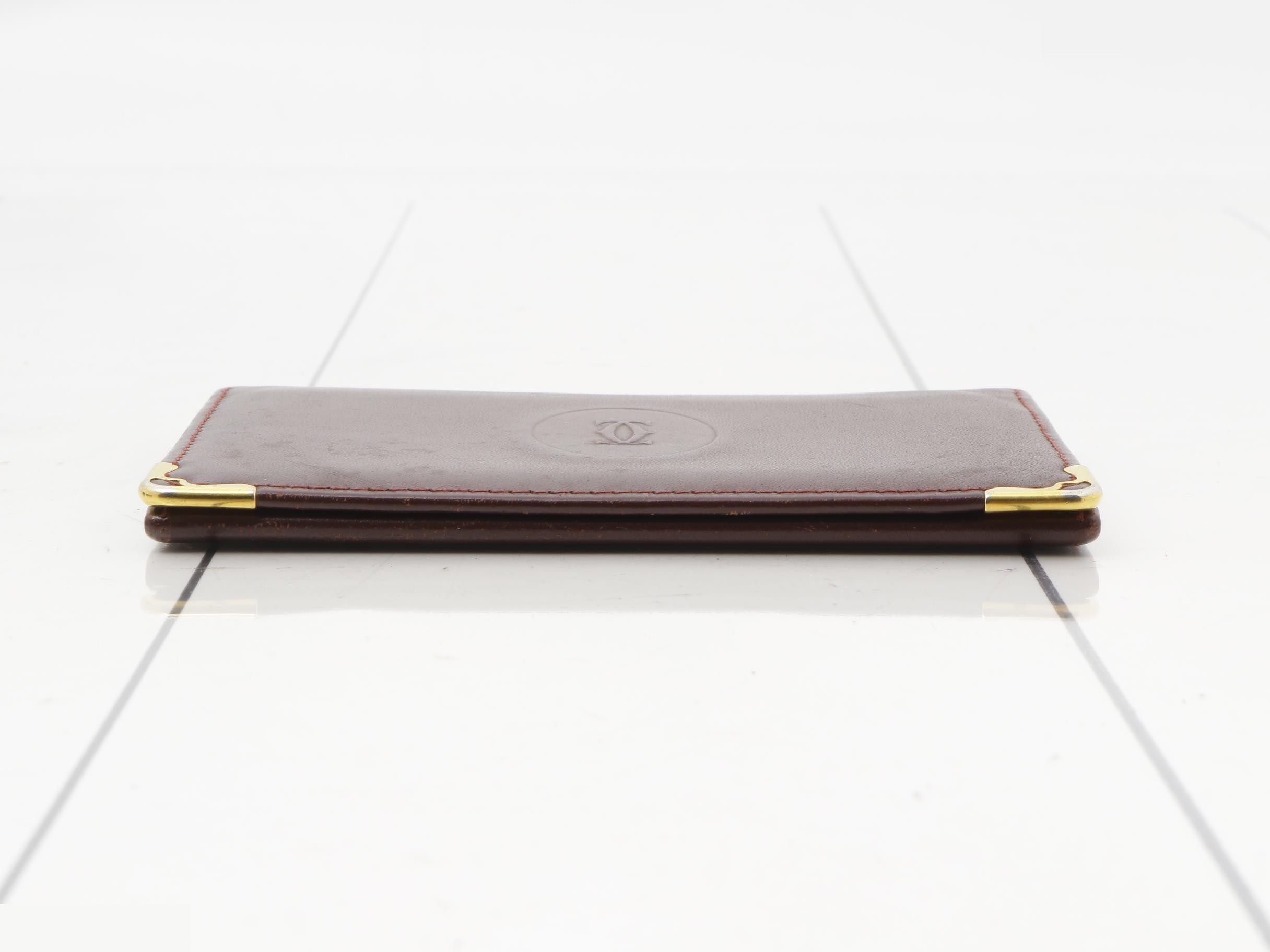 Must Line (Bags) and Cases — view 3