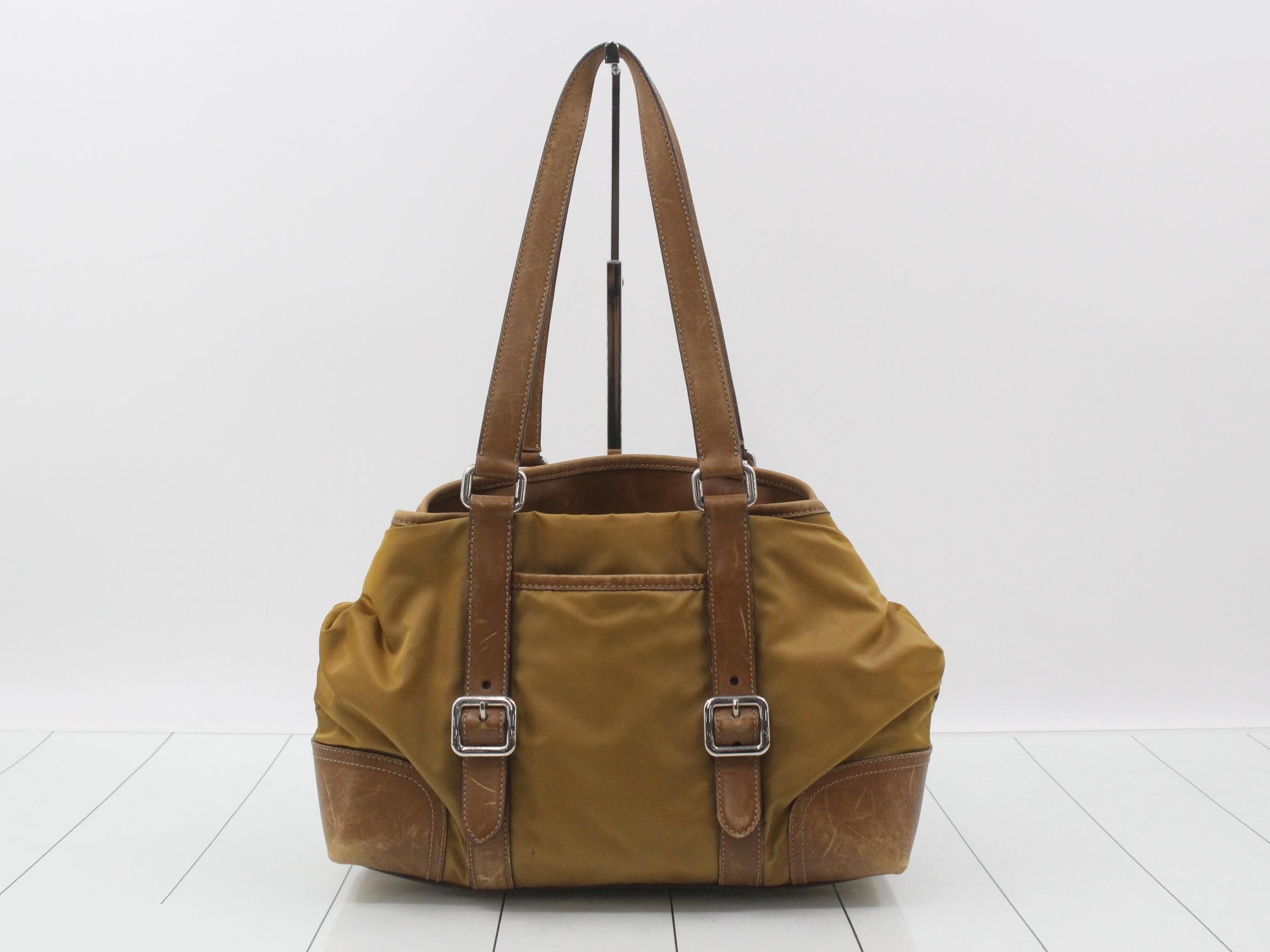 Nylon/Leather Triangle Plate Semi-Shoulder Bag — view 2