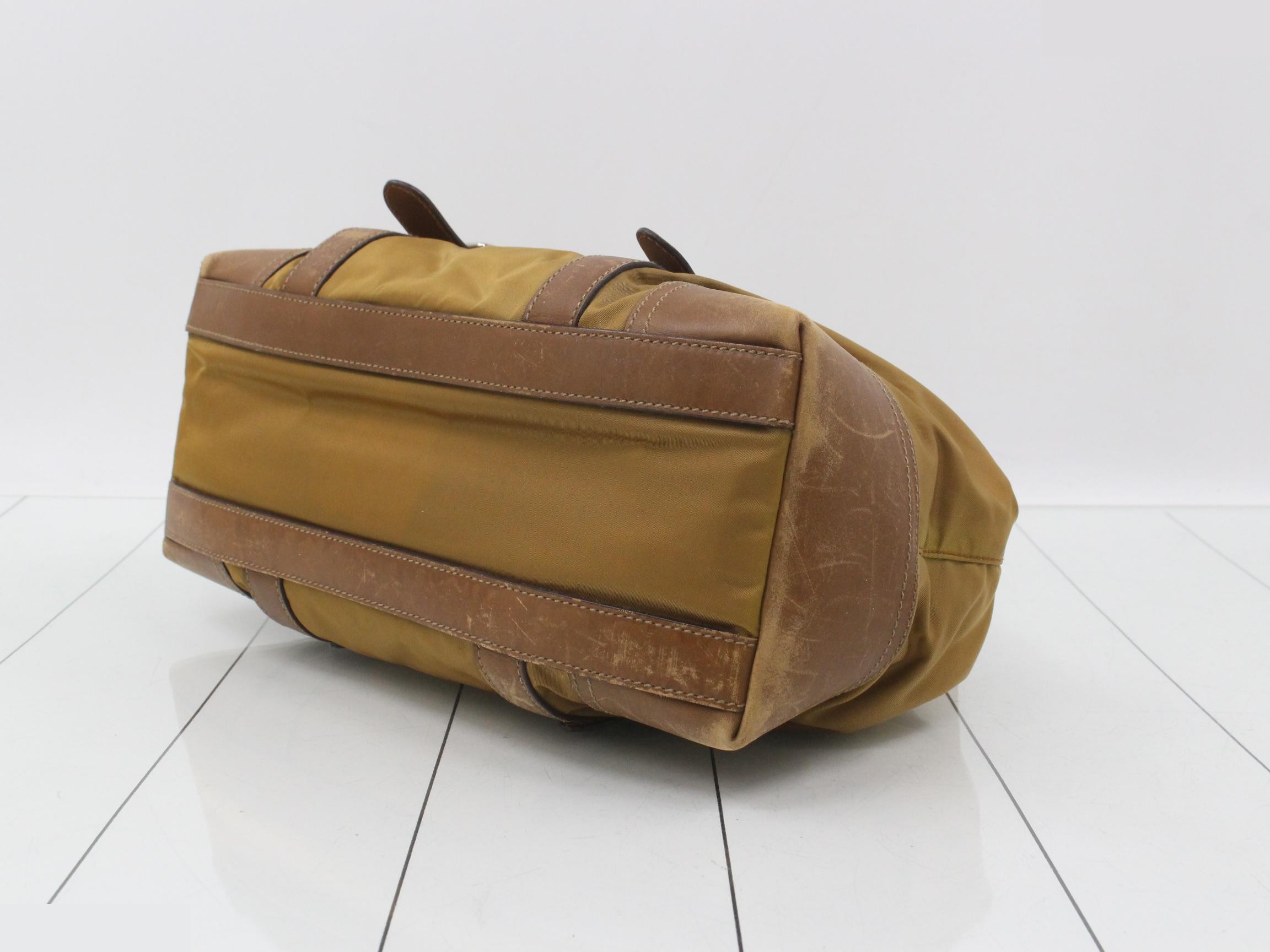 Nylon/Leather Triangle Plate Semi-Shoulder Bag — view 6