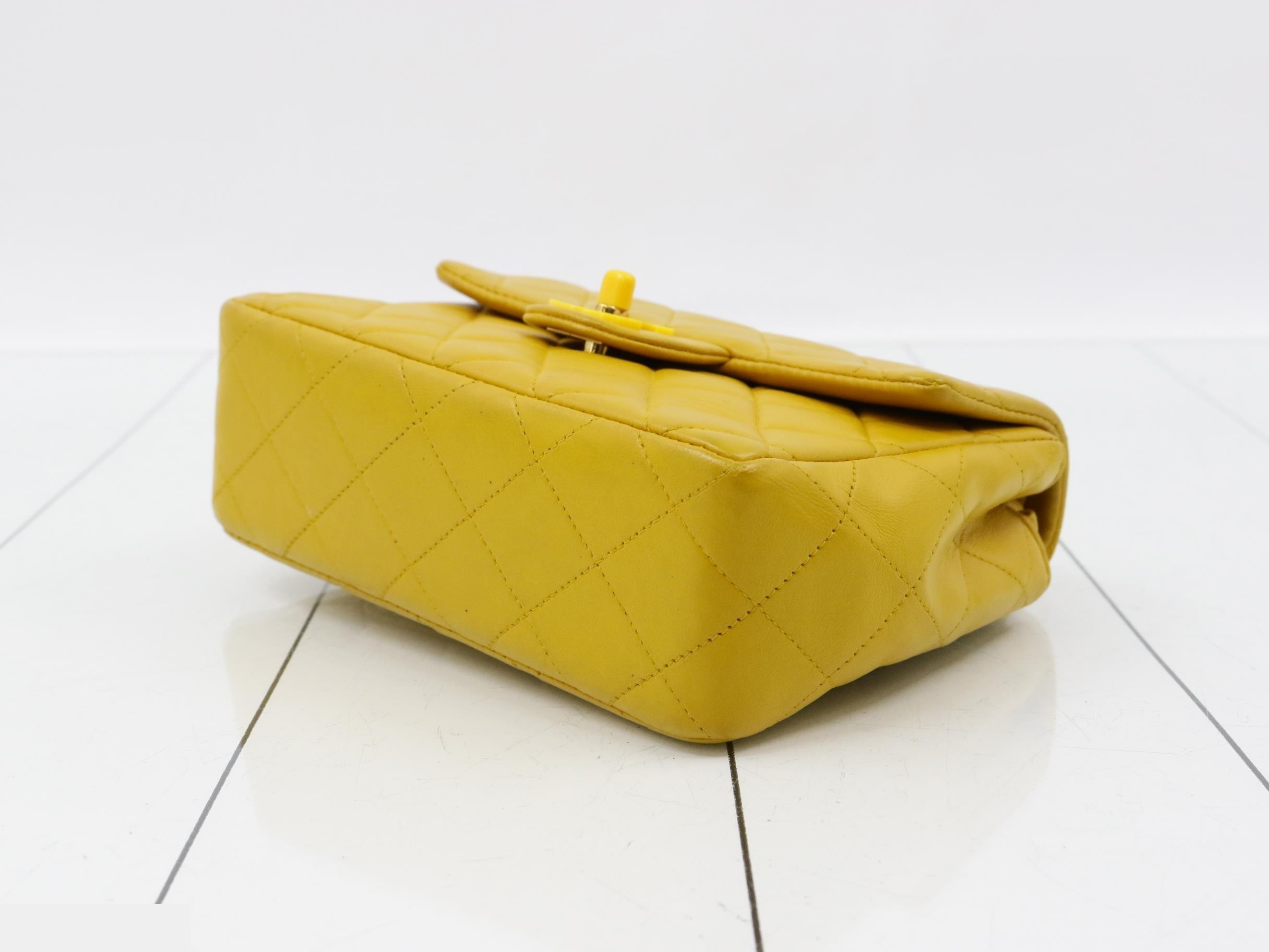 Matelassé (Bag) - Shoulder Bag - Mini Matelassé - Yellow — view 6
