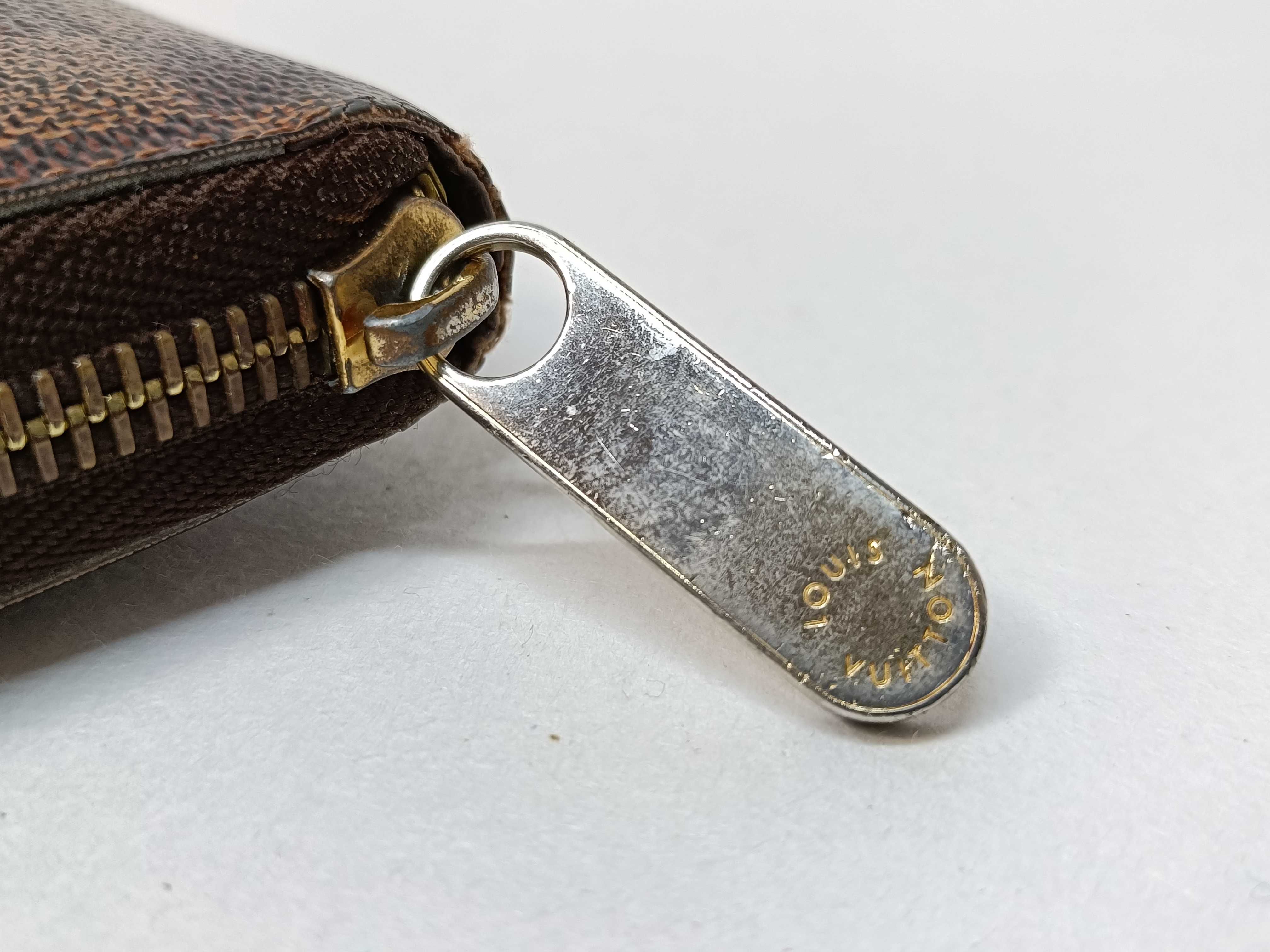 Damier Zippy Wallet — view 7