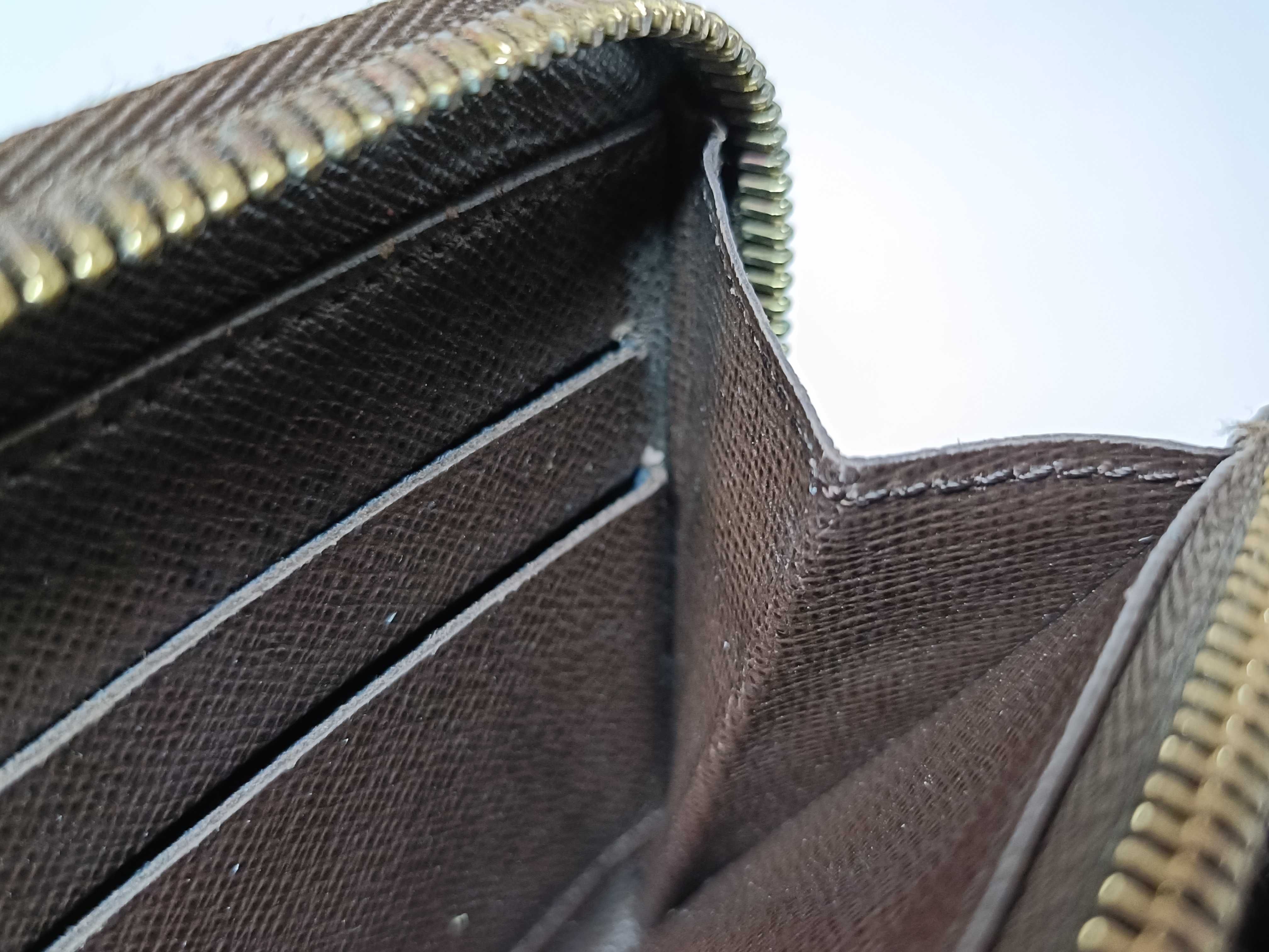 Damier Zippy Wallet — view 9