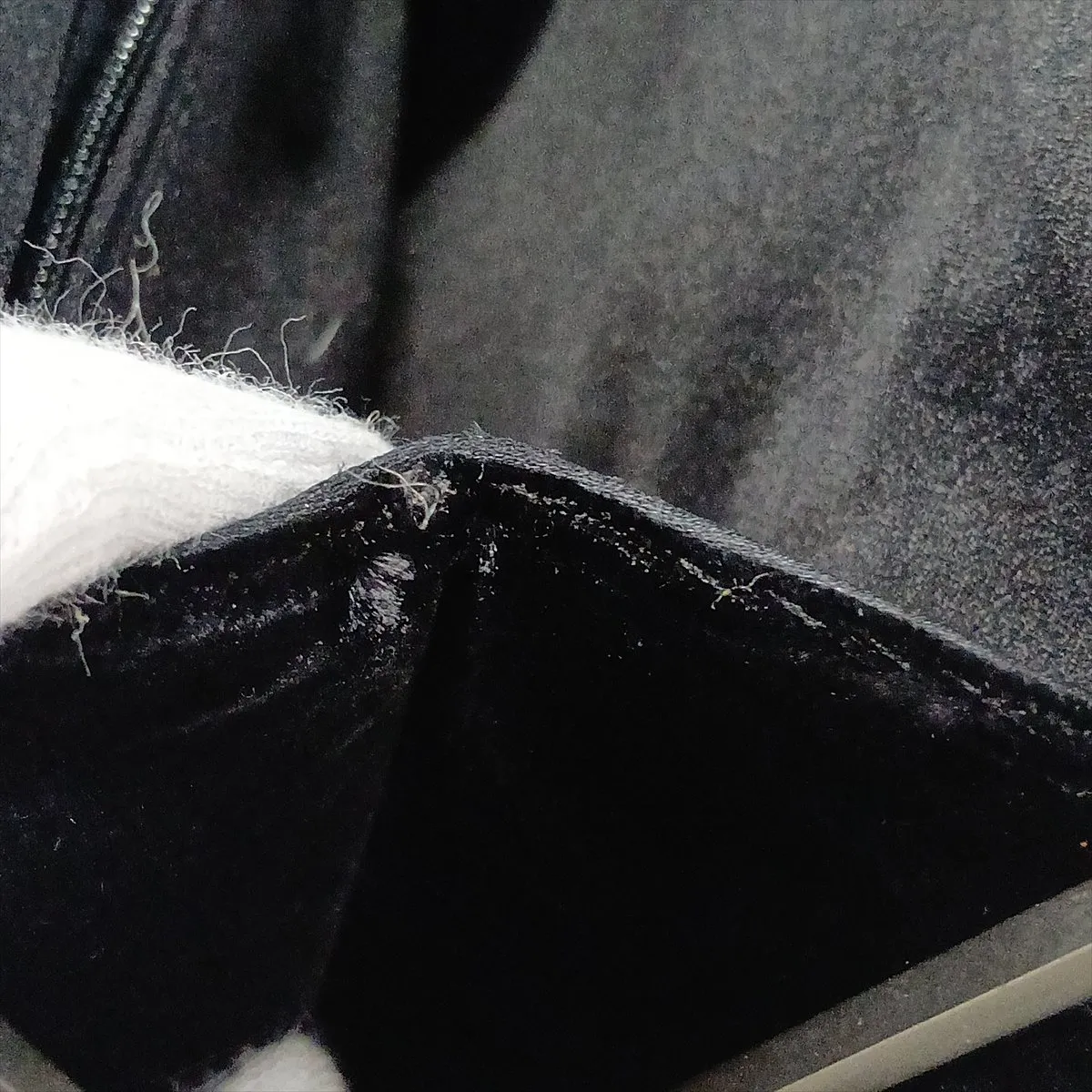 Mombasa Velvet Handbag, Black — view 11