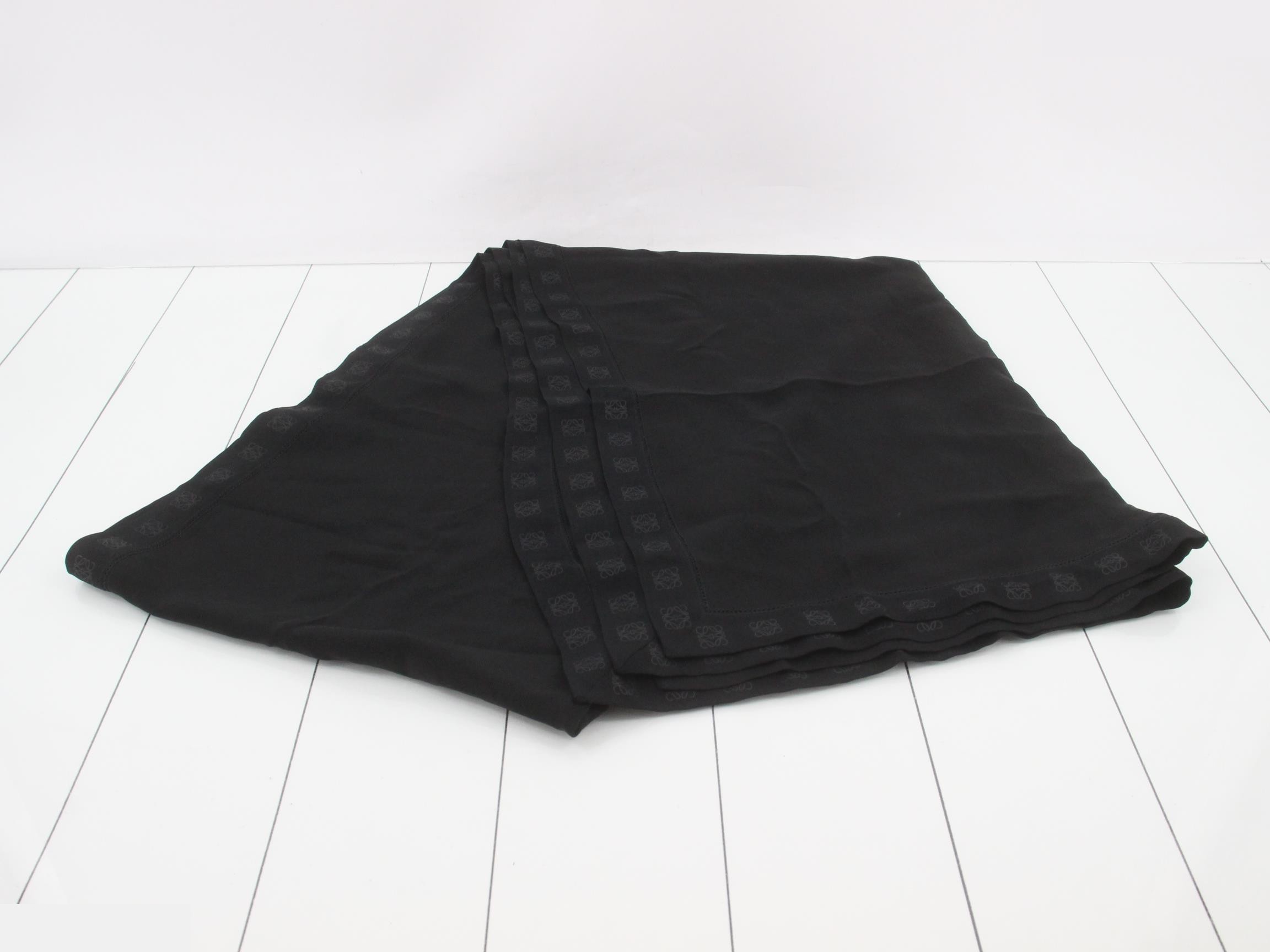 Stole, approximately 190 x 65 cm — view 2