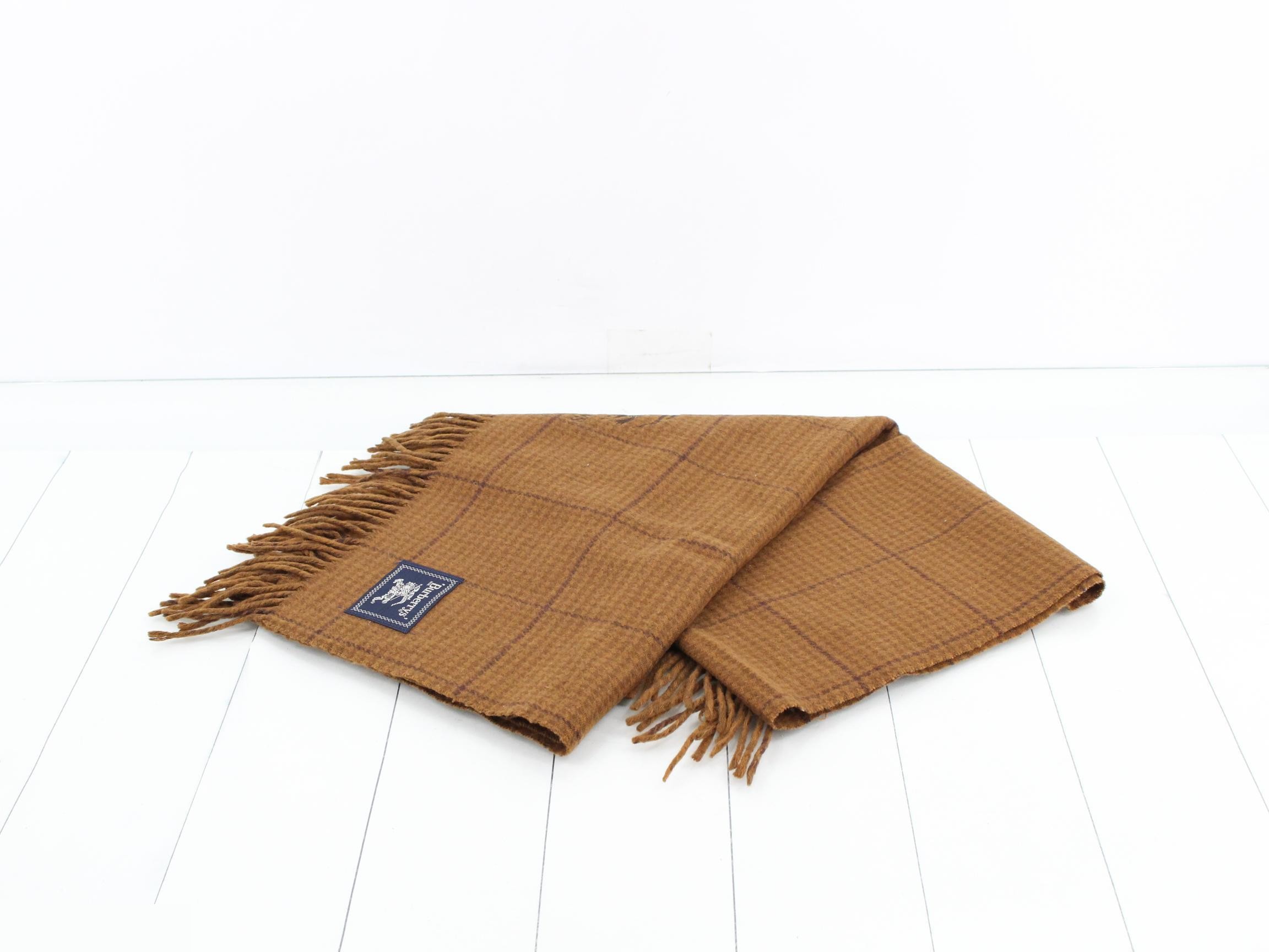 Tag attached. Burberry Nova Check lap blanket/shawl, brown. — view 2