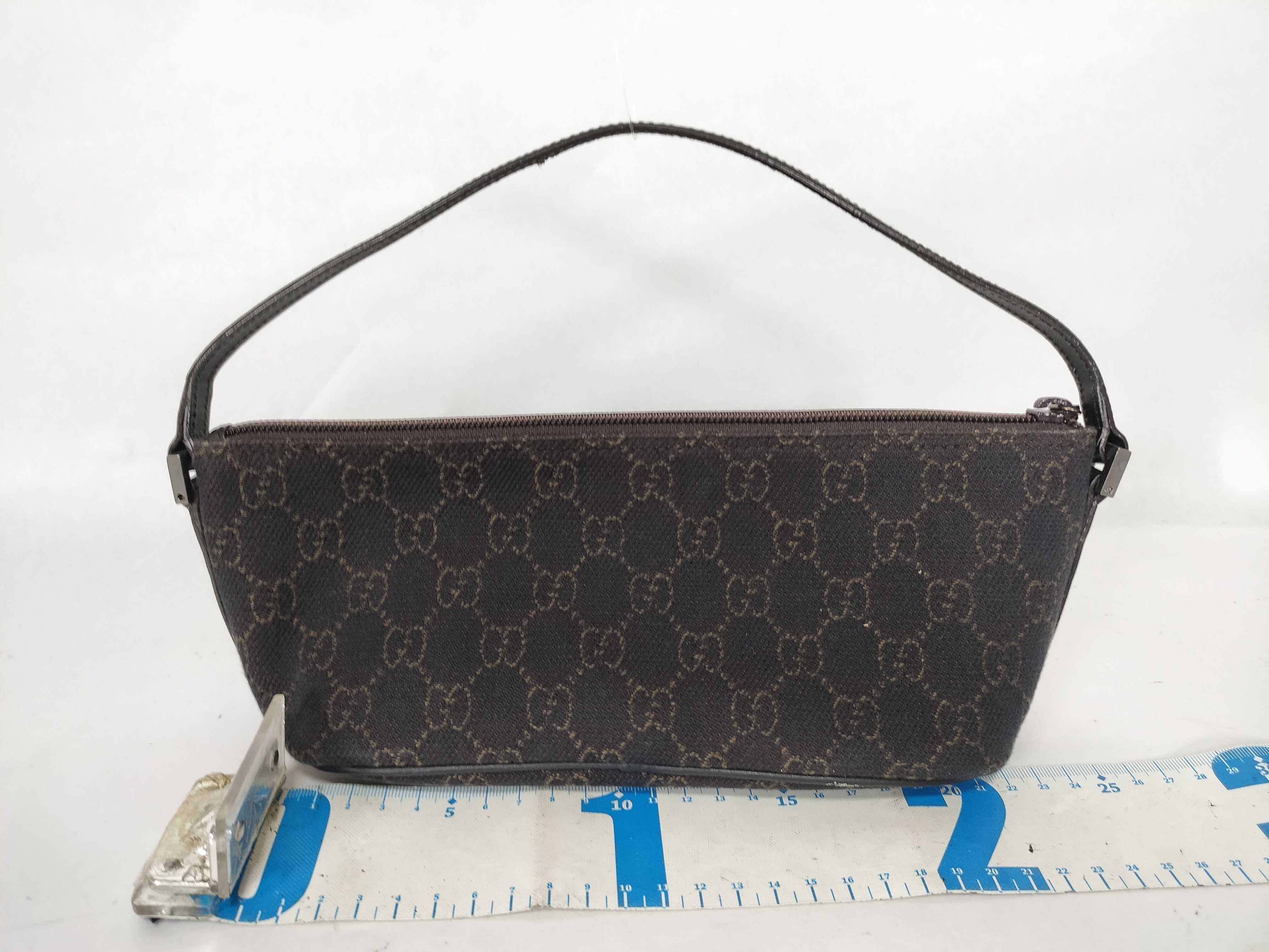 GG Canvas Butt Pouch — view 2