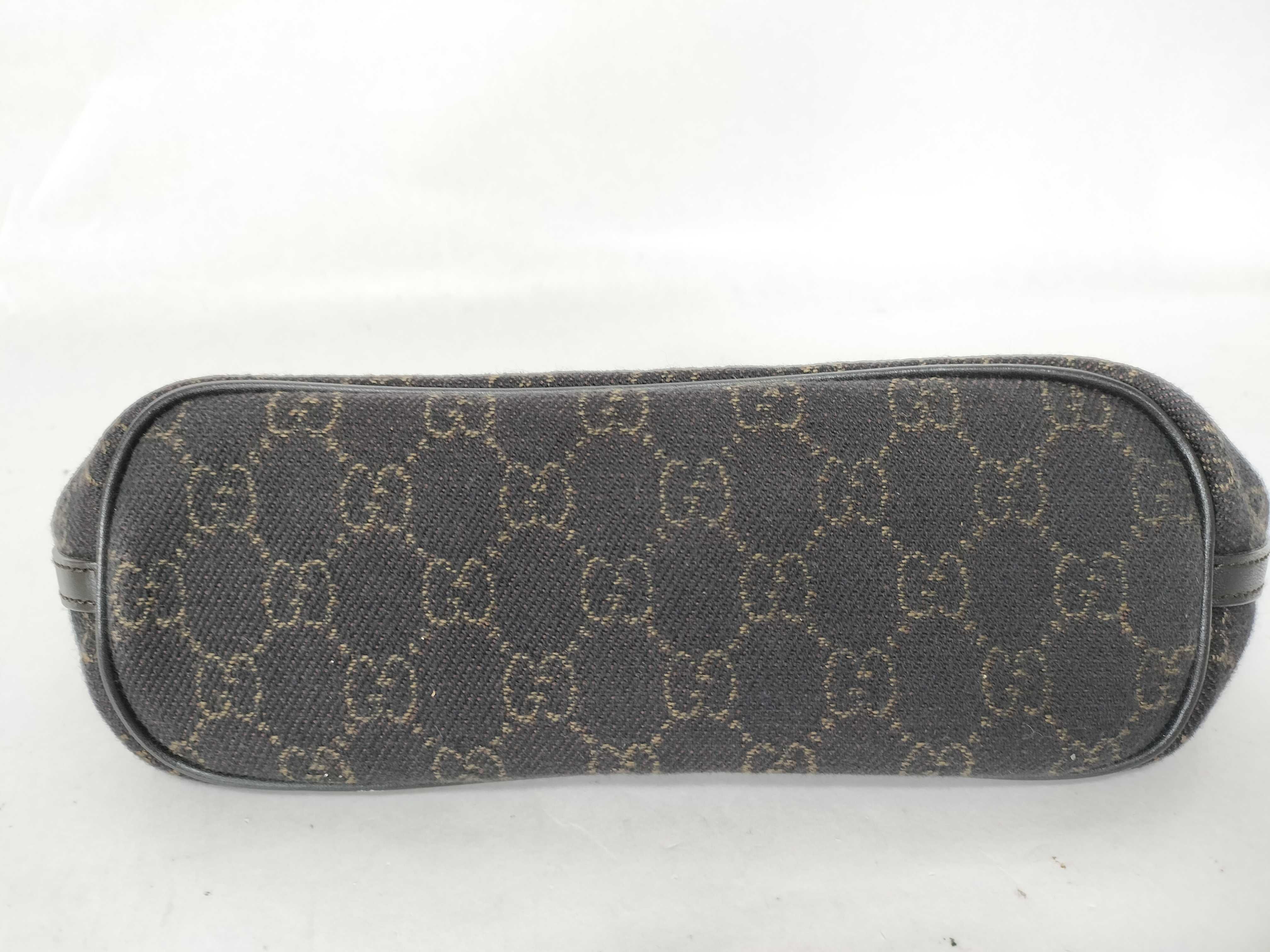 GG Canvas Butt Pouch — view 7