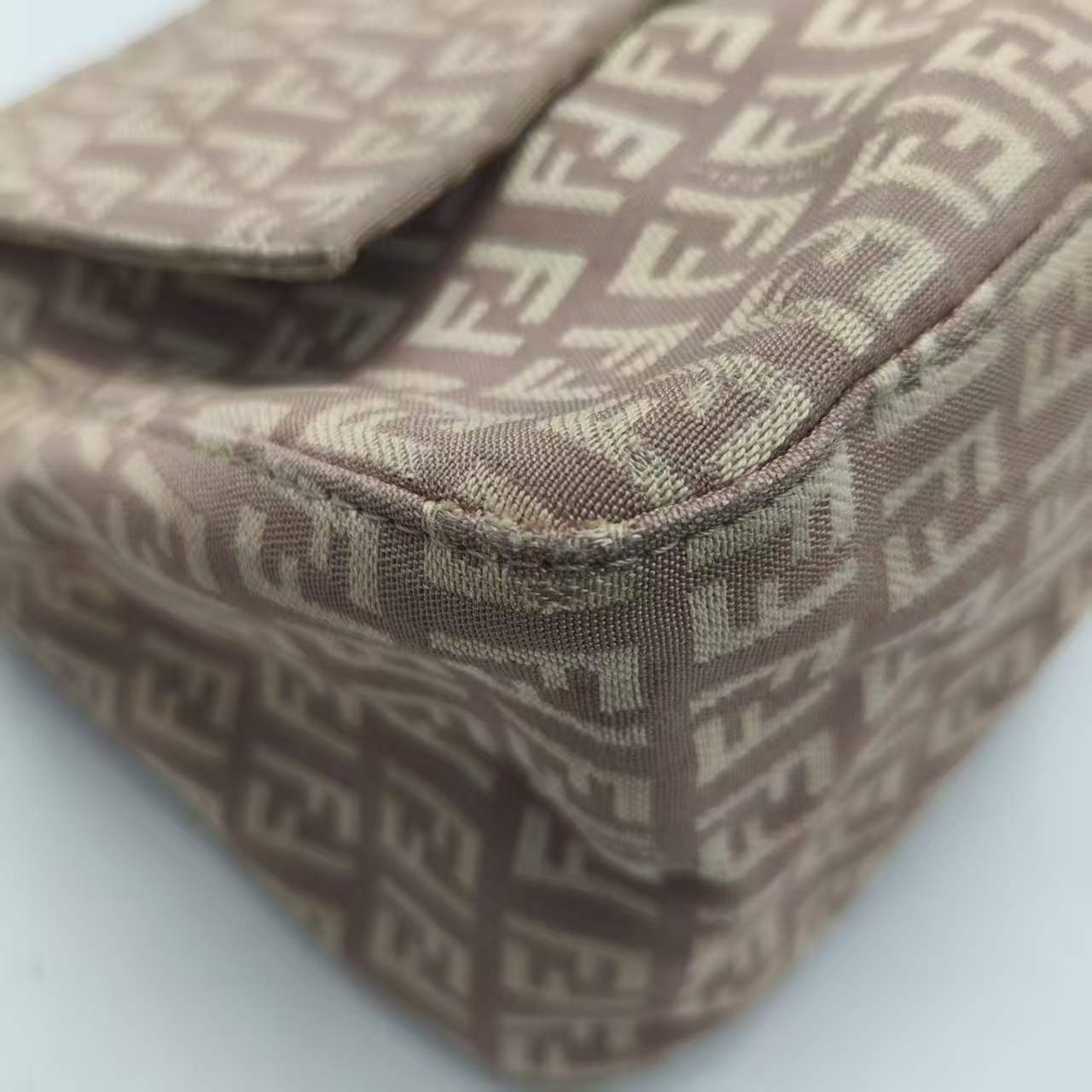 【*Shipped from: China*】FENDI Baguette Canvas Handbag — view 6