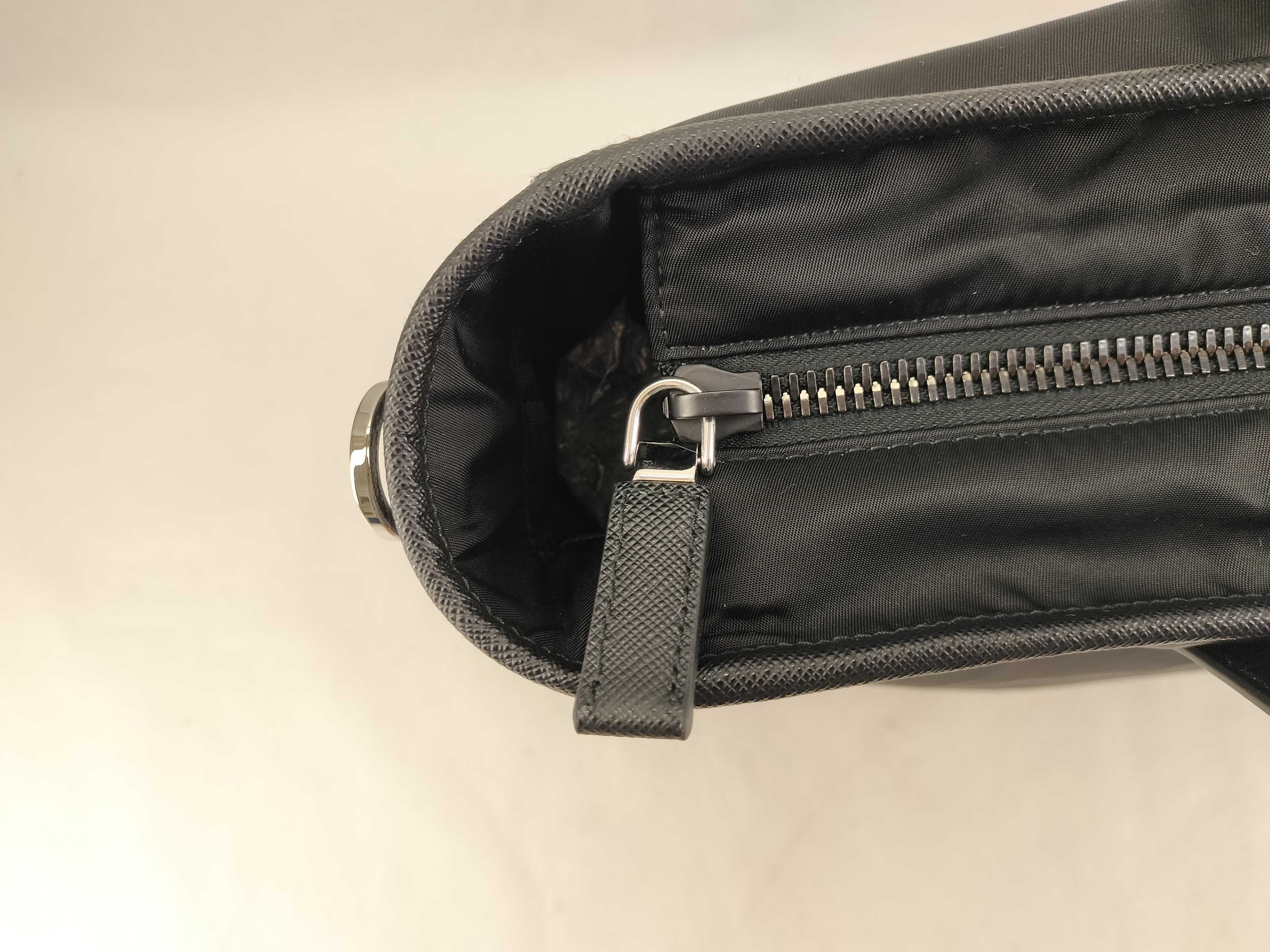 Nylon Triangle Logo Tote Bag 2way Shoulder Bag Tote Bag — view 11