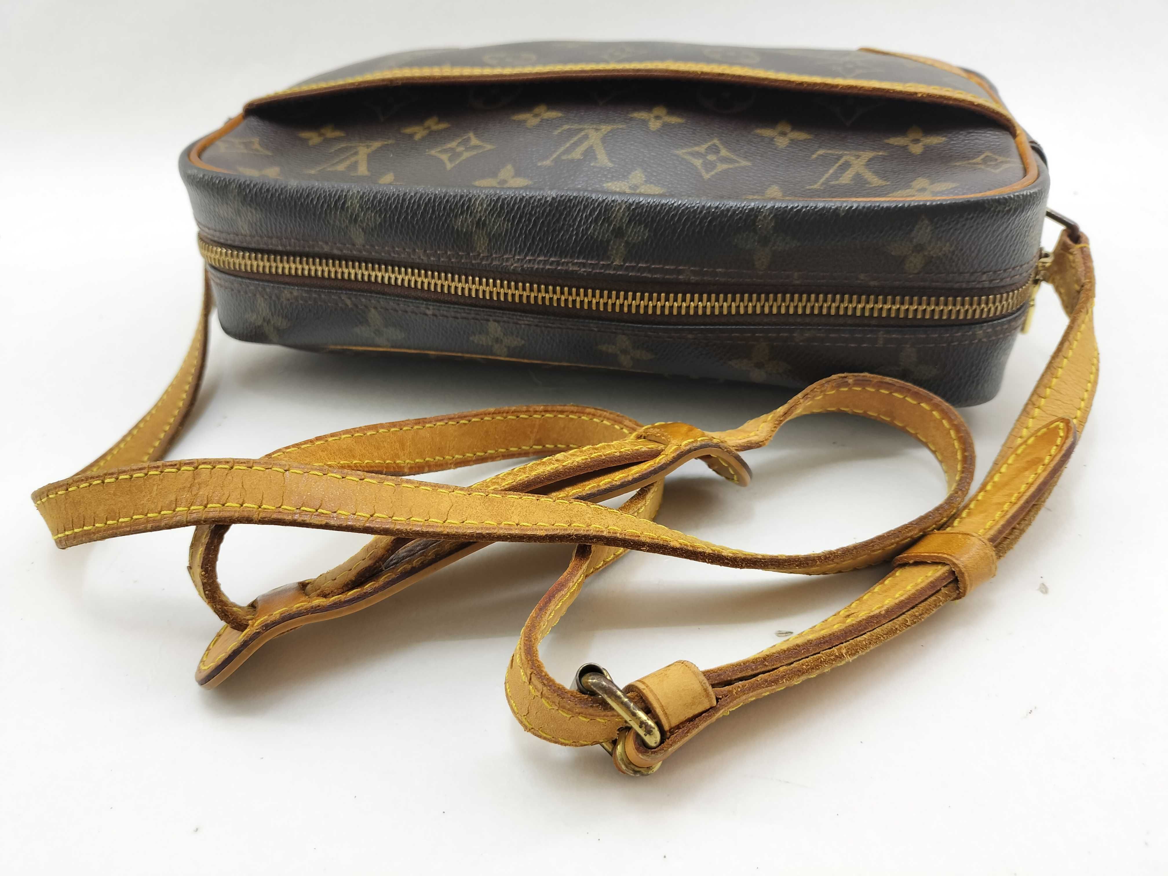Monogram Louis Vuitton Trocadero 27 Shoulder Bag — view 6