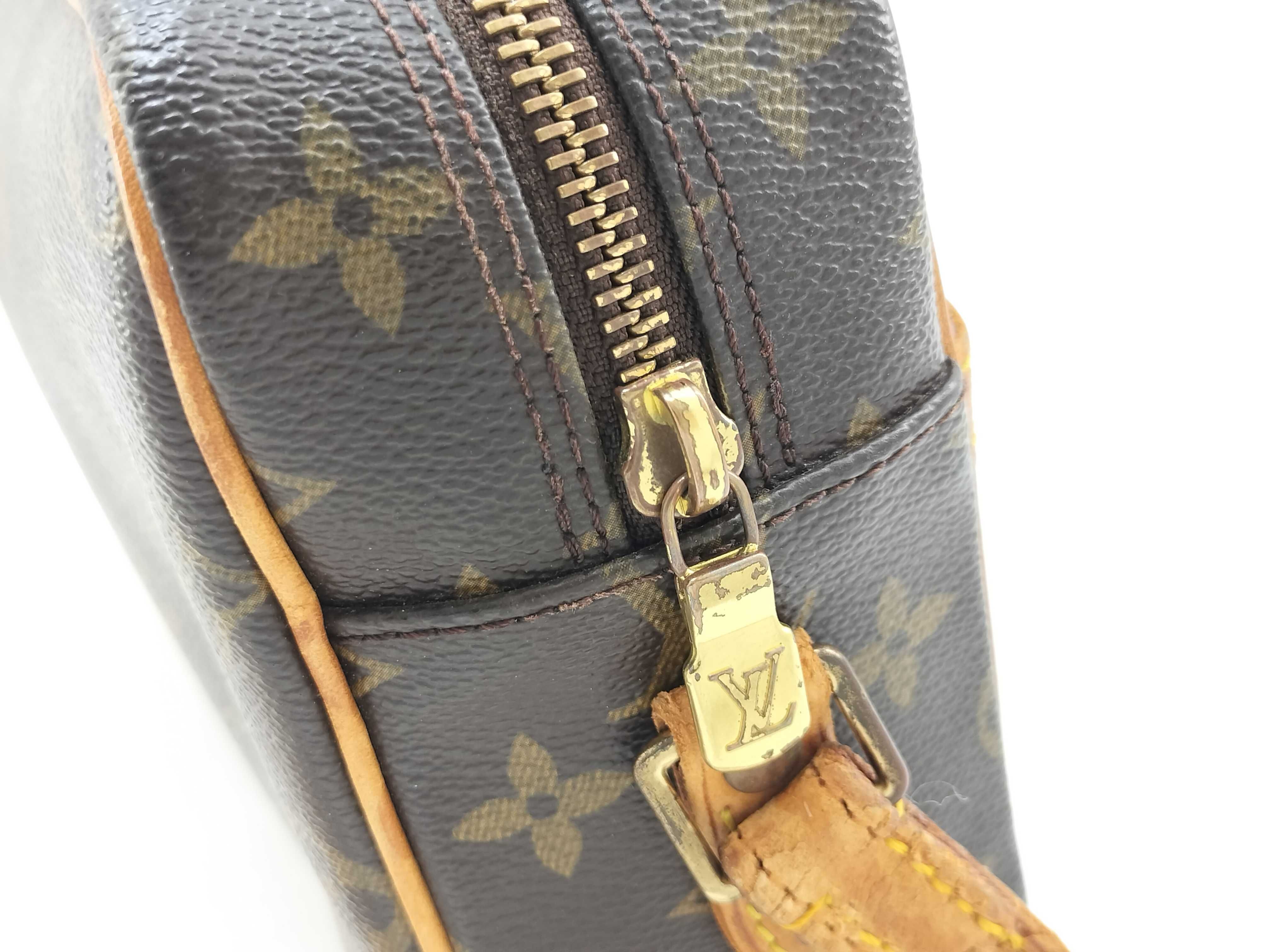 Monogram Louis Vuitton Trocadero 27 Shoulder Bag — view 9