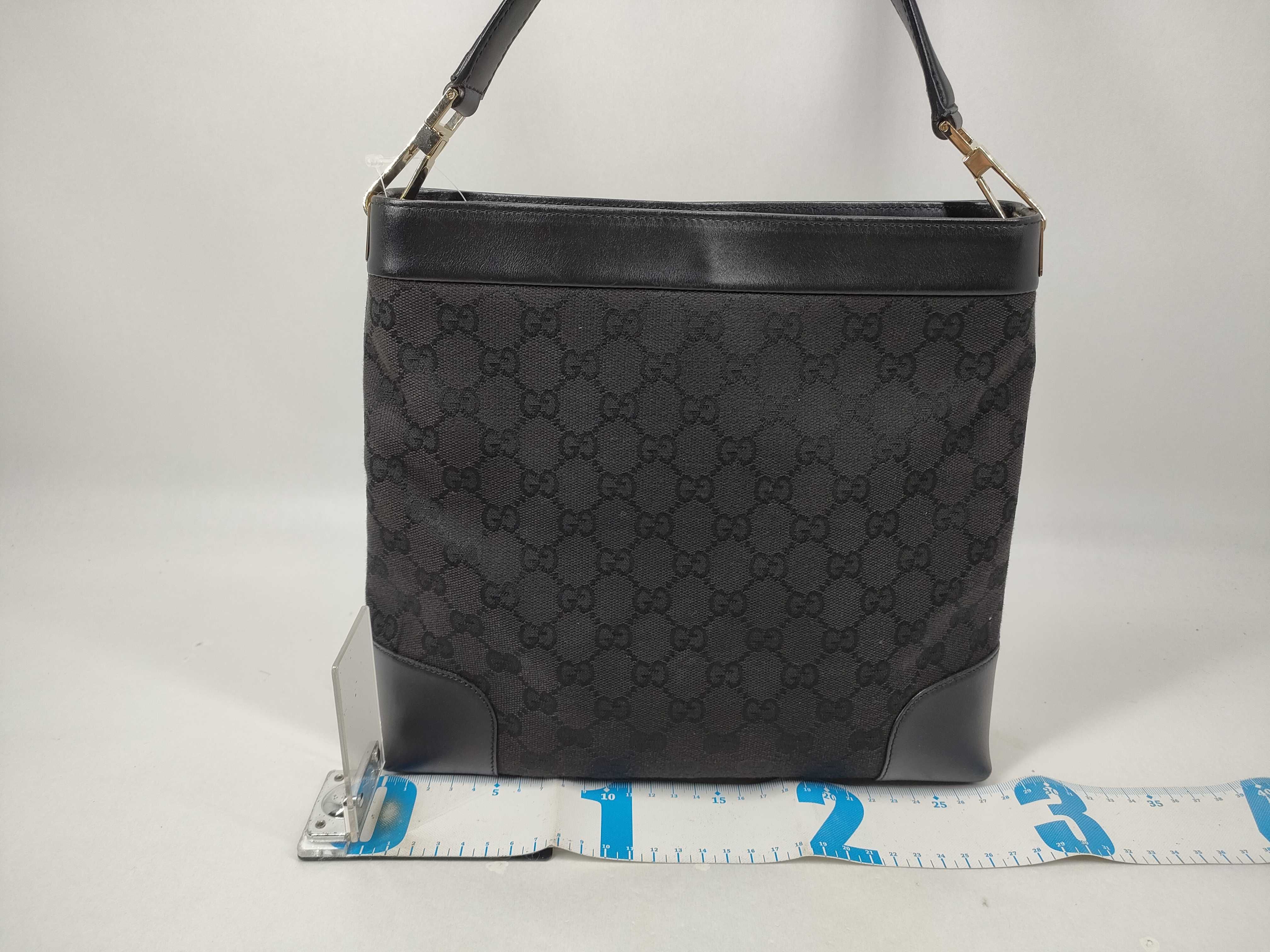 GG Canvas Shoulder Bag, Black — view 2